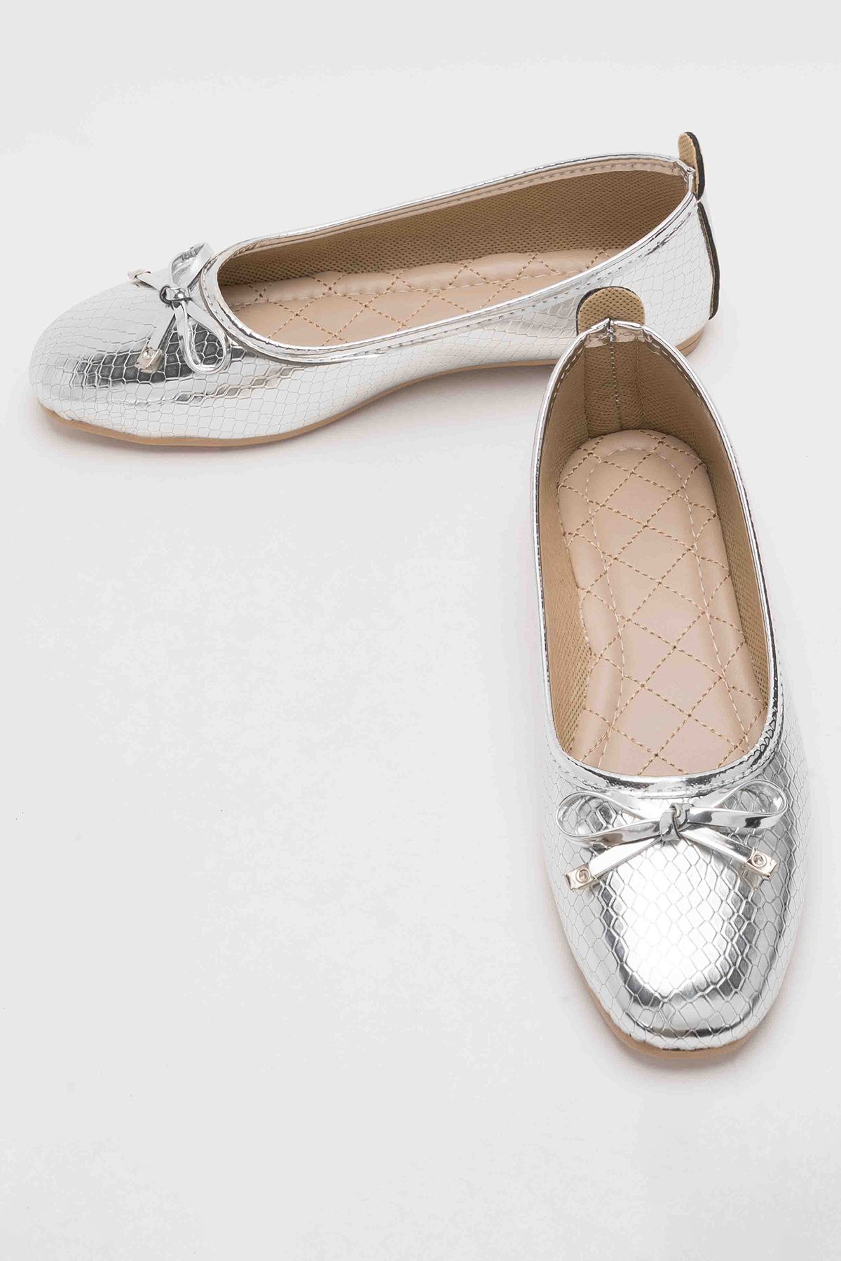 Fiyonklu Günlük Kadın Babet Ayakkabı GÜMÜŞ - Görsel 8