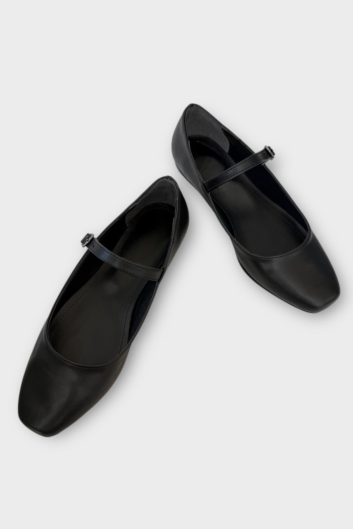 Kadın Kemer Detay Babet Ayakkabı SİYAH - Görsel 4