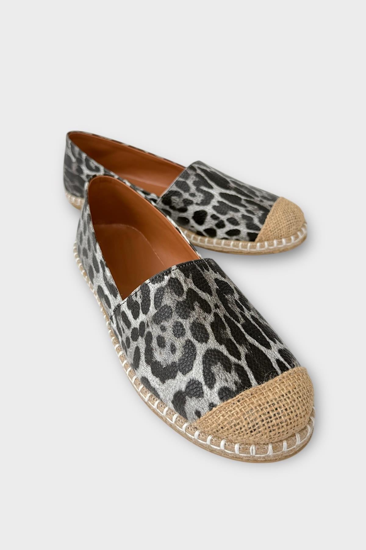 Kadın Espadril Desenli Babet Ayakkabı SİYAH - BEYAZ - Görsel 3