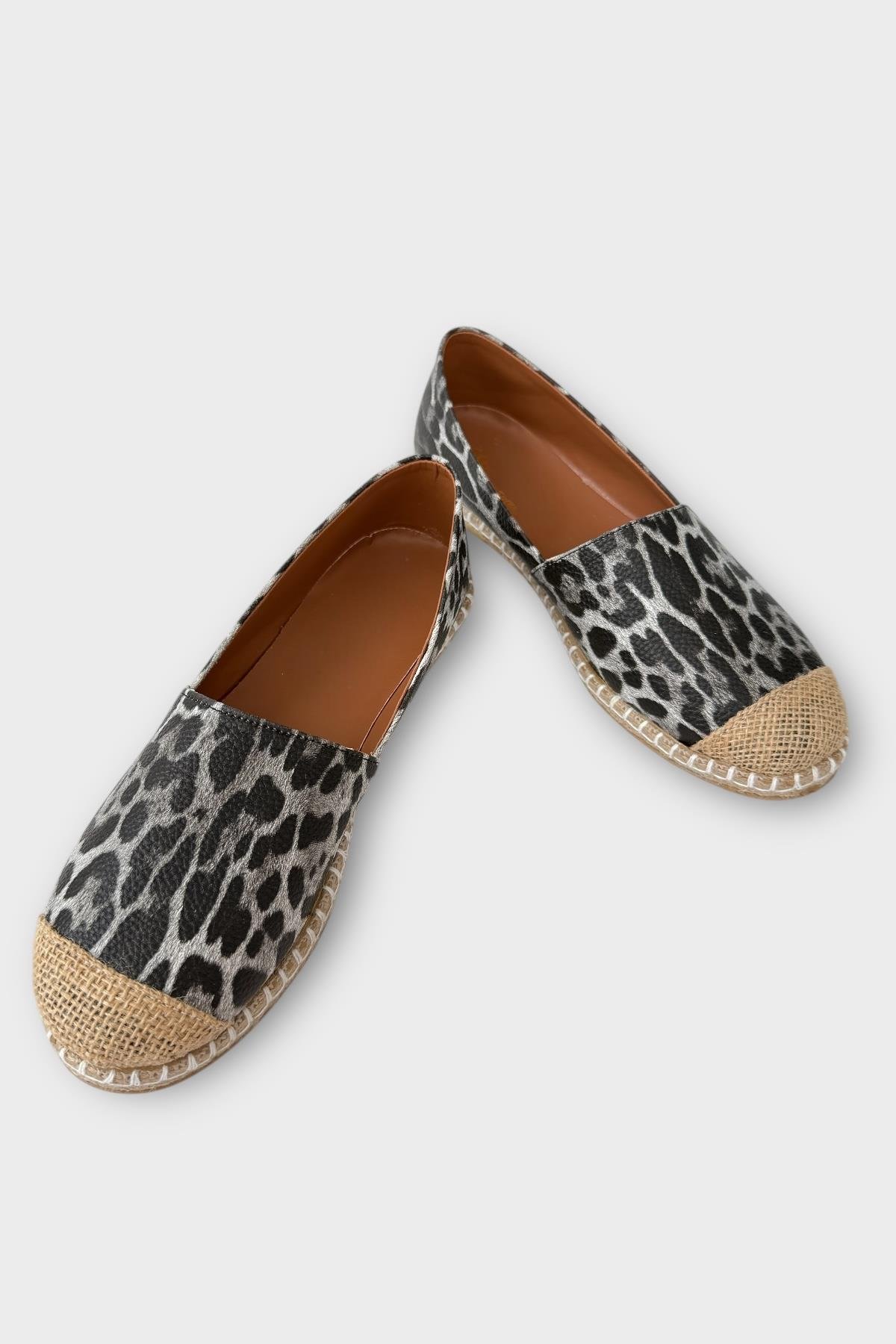Kadın Espadril Desenli Babet Ayakkabı SİYAH - BEYAZ - Görsel 4