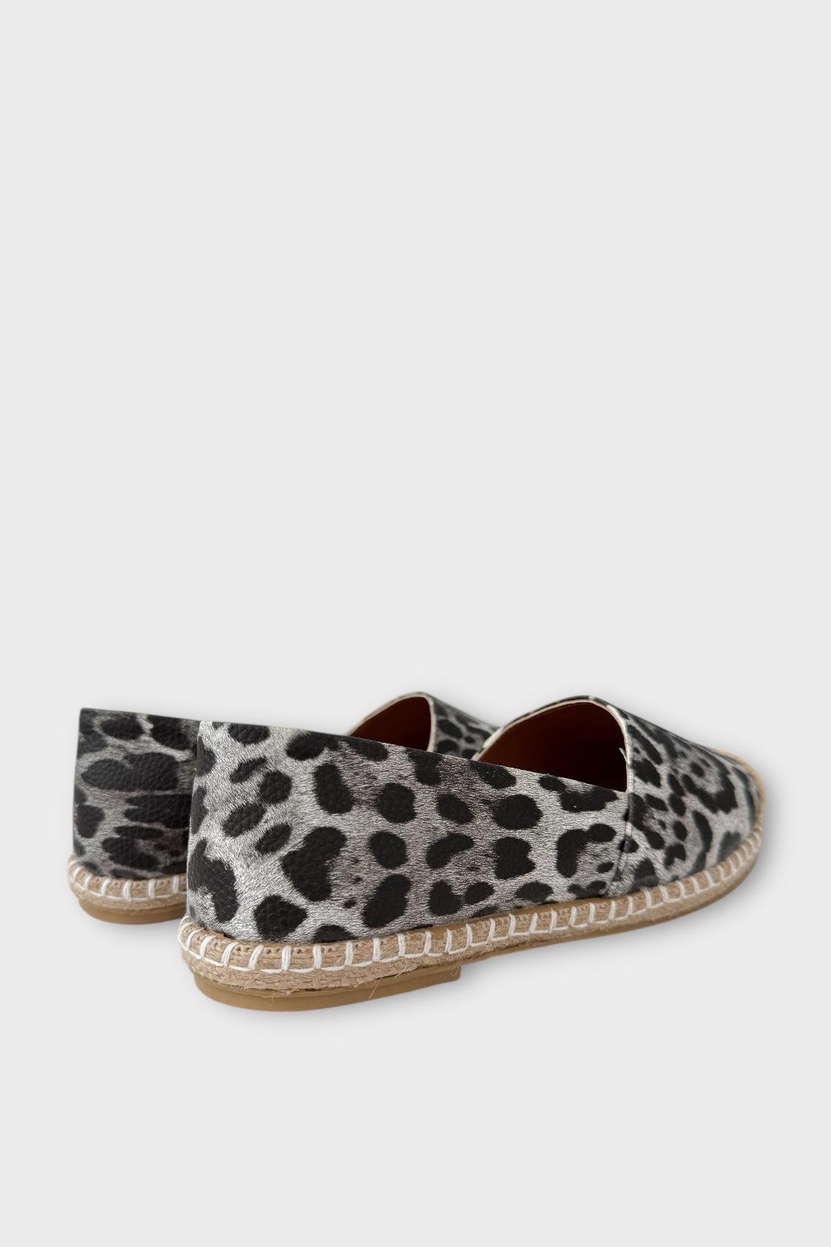 Kadın Espadril Desenli Babet Ayakkabı SİYAH - BEYAZ - Görsel 6