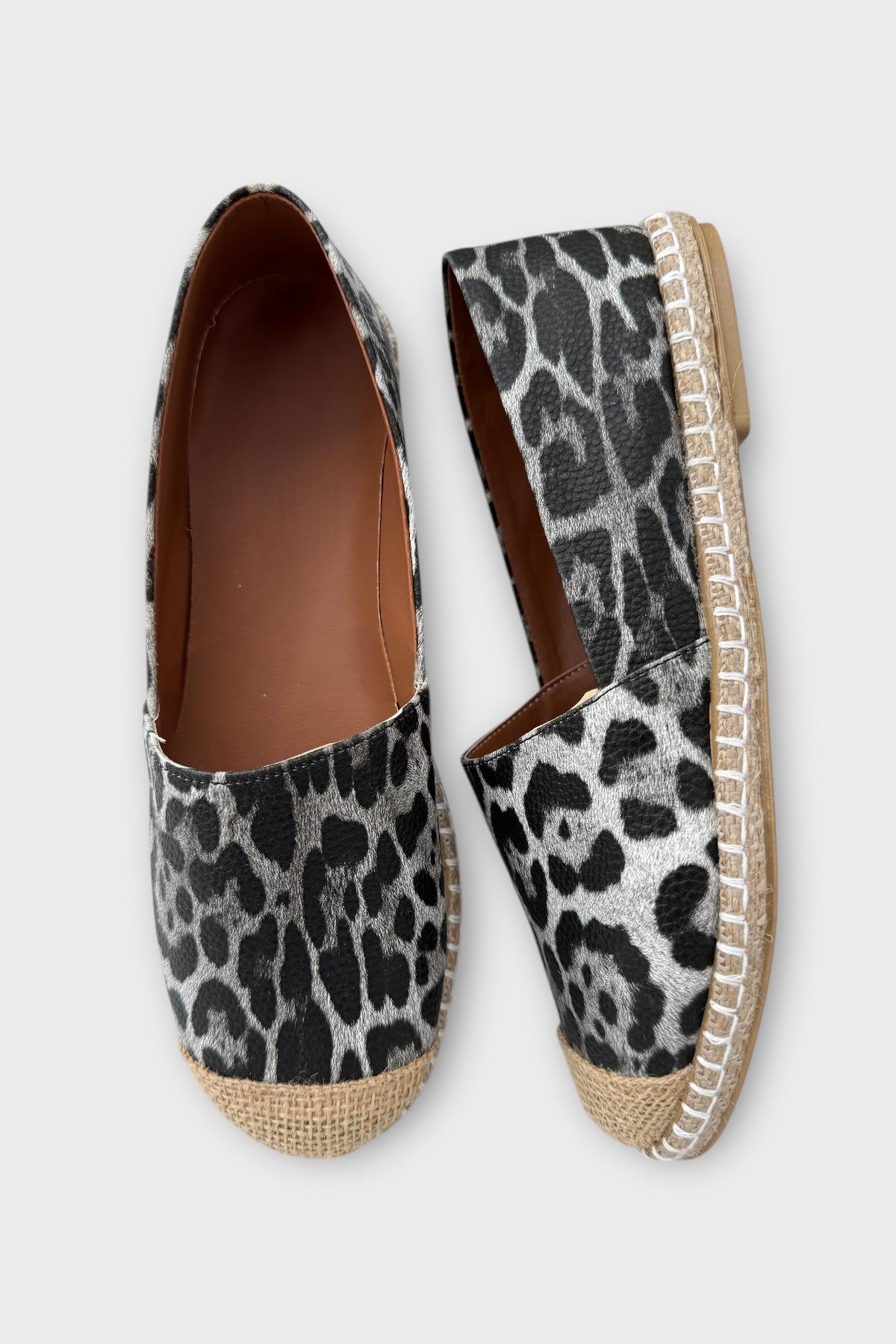 Kadın Espadril Desenli Babet Ayakkabı SİYAH - BEYAZ - Görsel 7