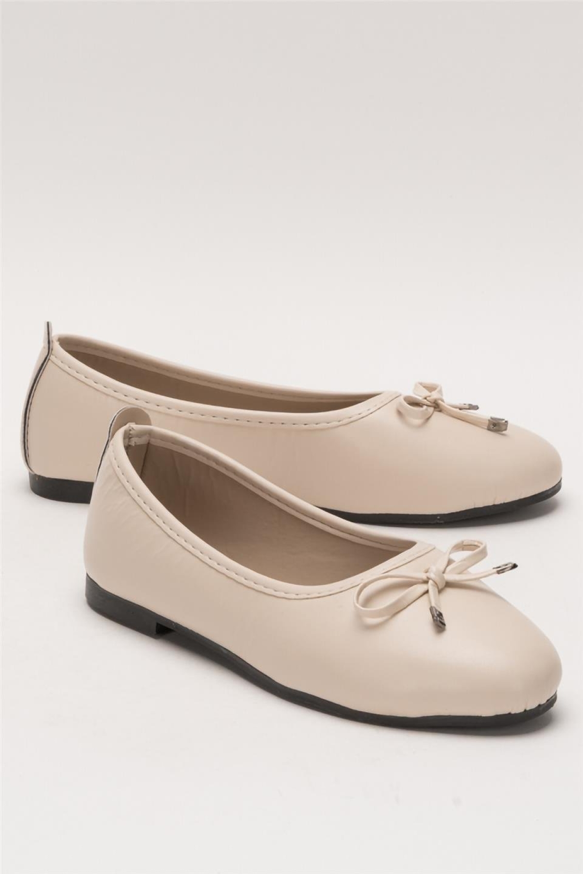 Kadın Fiyonklu Hafif Şık Günlük Babet Ayakkabı BEJ - Görsel 3