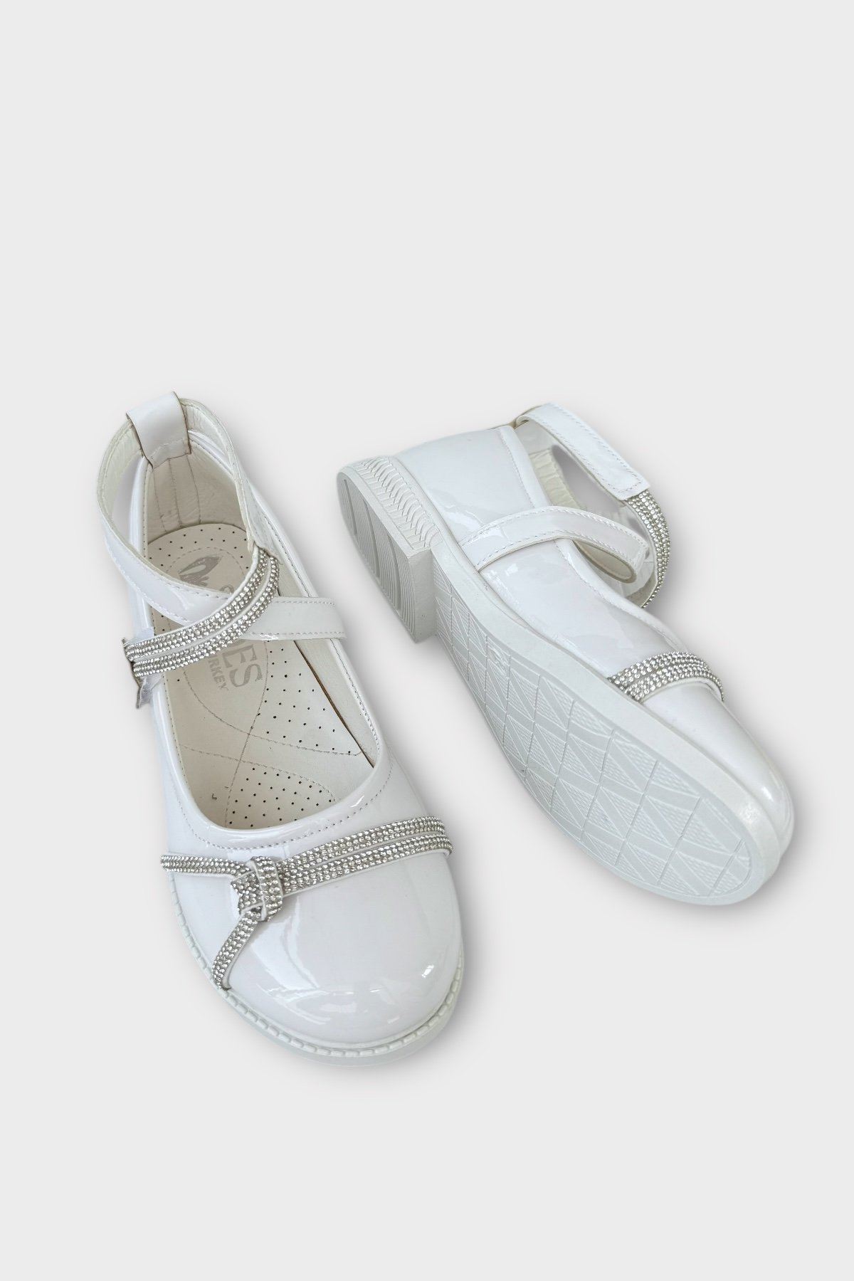 Hafif Taban Cırtlı Taşlı Kız Çocuk Babet Ayakkabı BEYAZ - Görsel 5