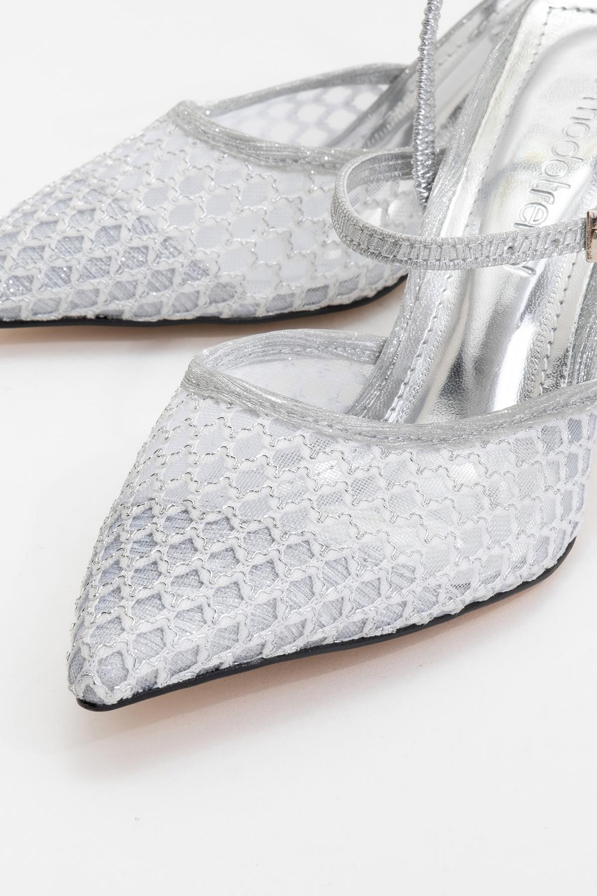 Kadın Arkası Lastikli Fileli Topuklu Ayakkabı GÜMÜŞ - Görsel 4