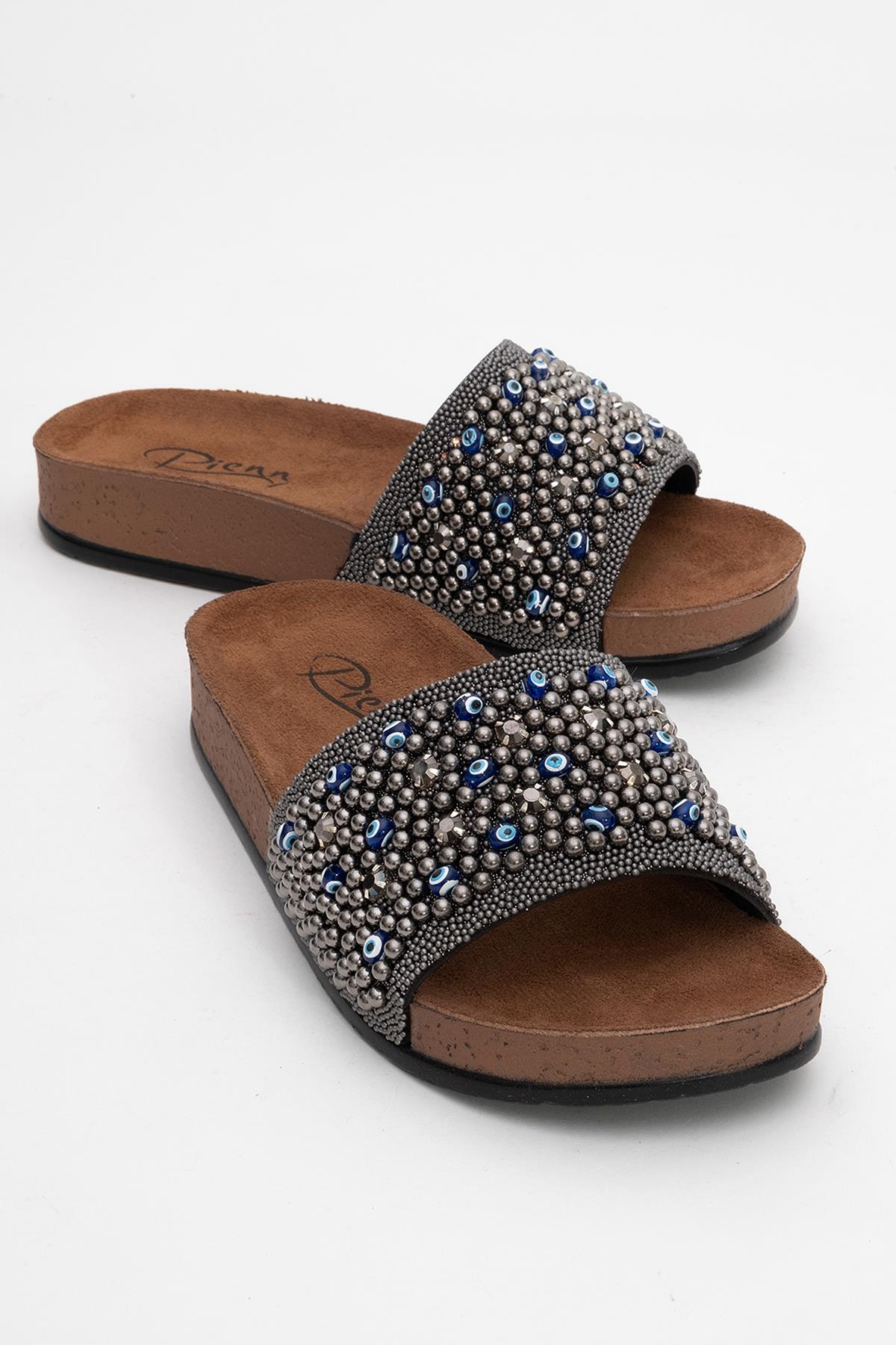 Kadın Boncuklu Düz Terlik FÜME - Görsel 2