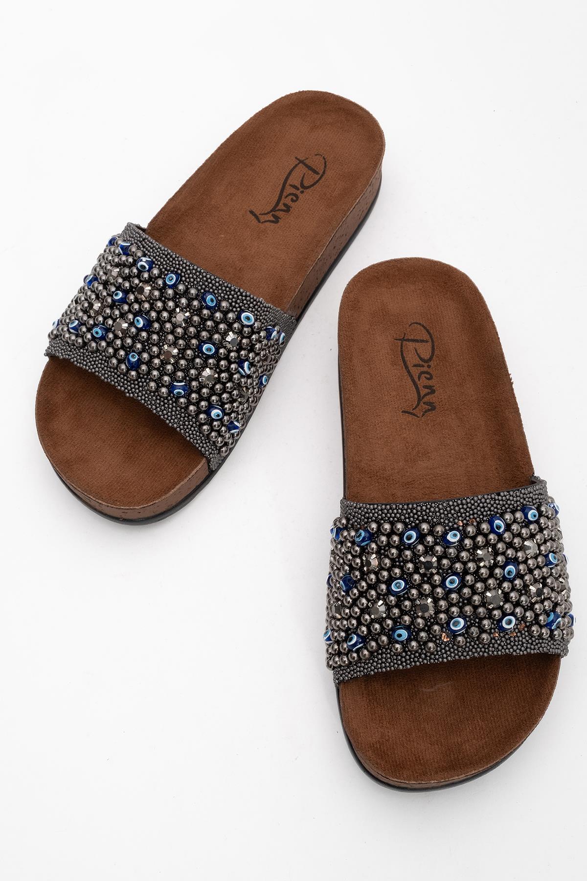 Kadın Boncuklu Düz Terlik FÜME - Görsel 6