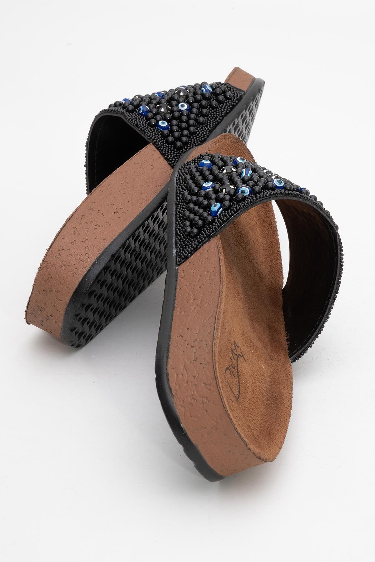 Kadın Boncuklu Düz Terlik SİYAH - Görsel 5