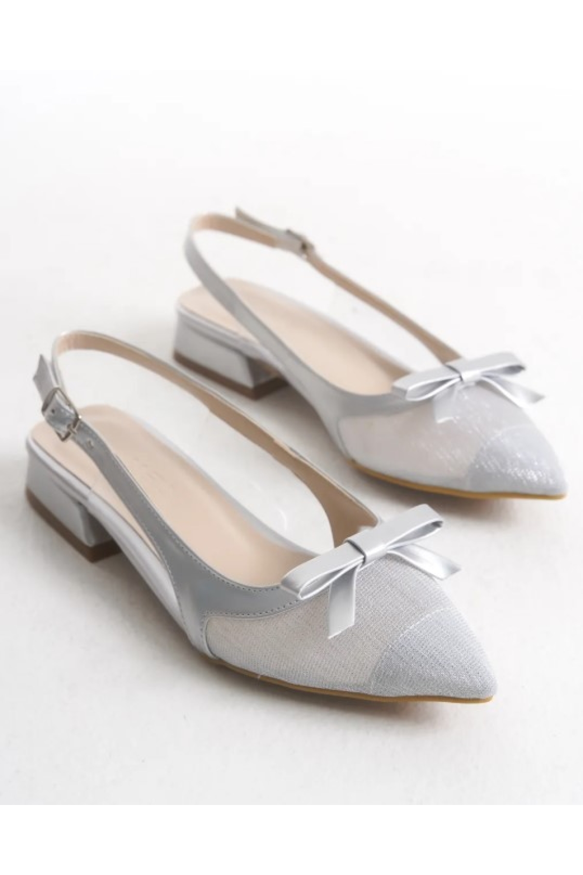 Fiyonk Dantel Detaylı Arkası Açık Kadın Babet Ayakkabı - Görsel 4