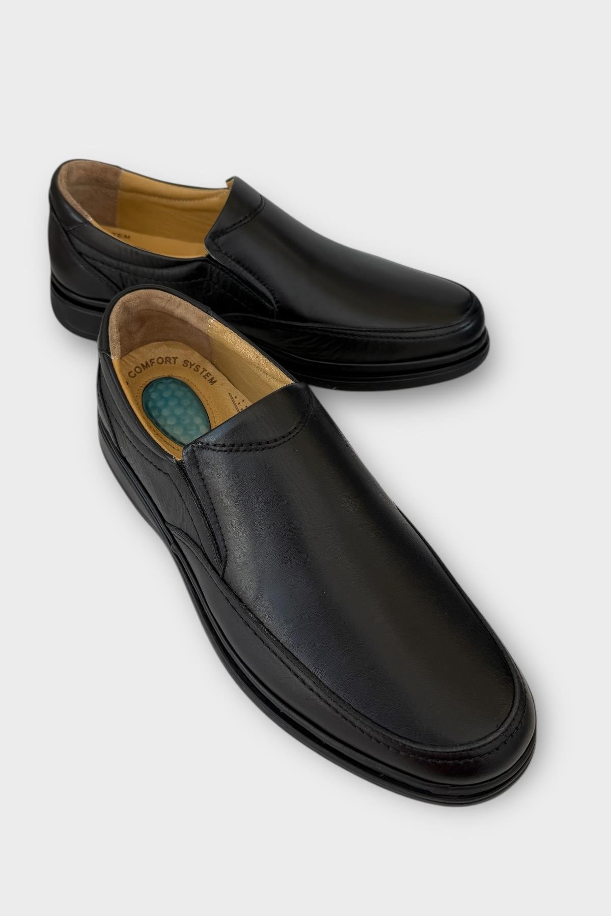 Erkek Bağcıksız Topuk Destekli Konfor Ortopedik Hakiki Deri Ayakkabı SİYAH - Görsel 3