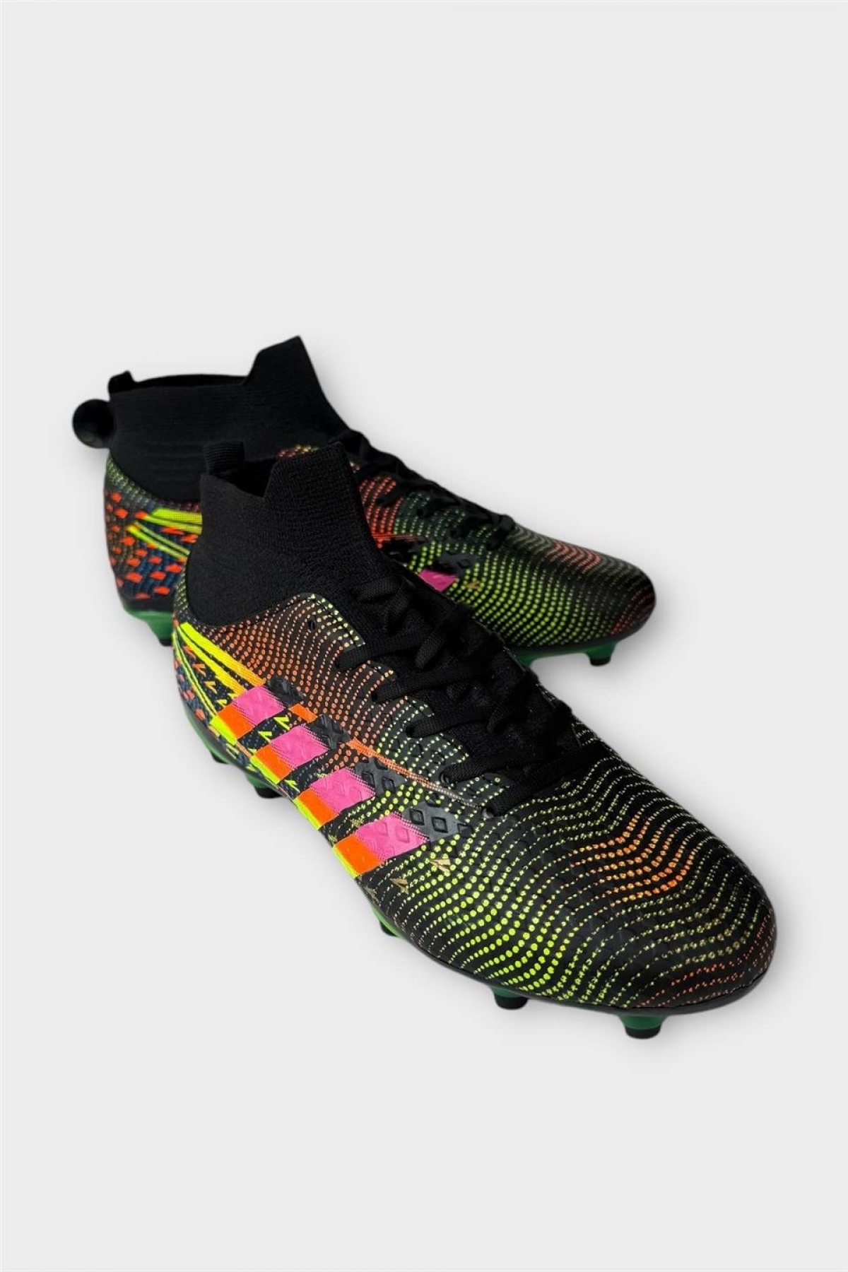 Erkek Boğazlı Renkli Desenli Halı Saha ve Çim Saha Kramponu SİYAH - Görsel 3