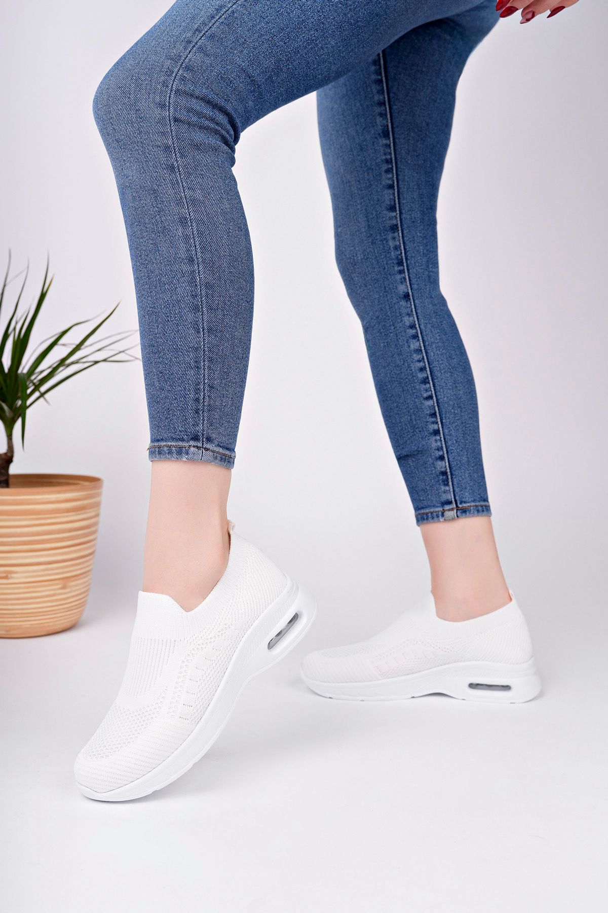 2416 HAFİF TABAN ANATOMİK TRİKO SNEAKER AYAKKABI - Görsel 4