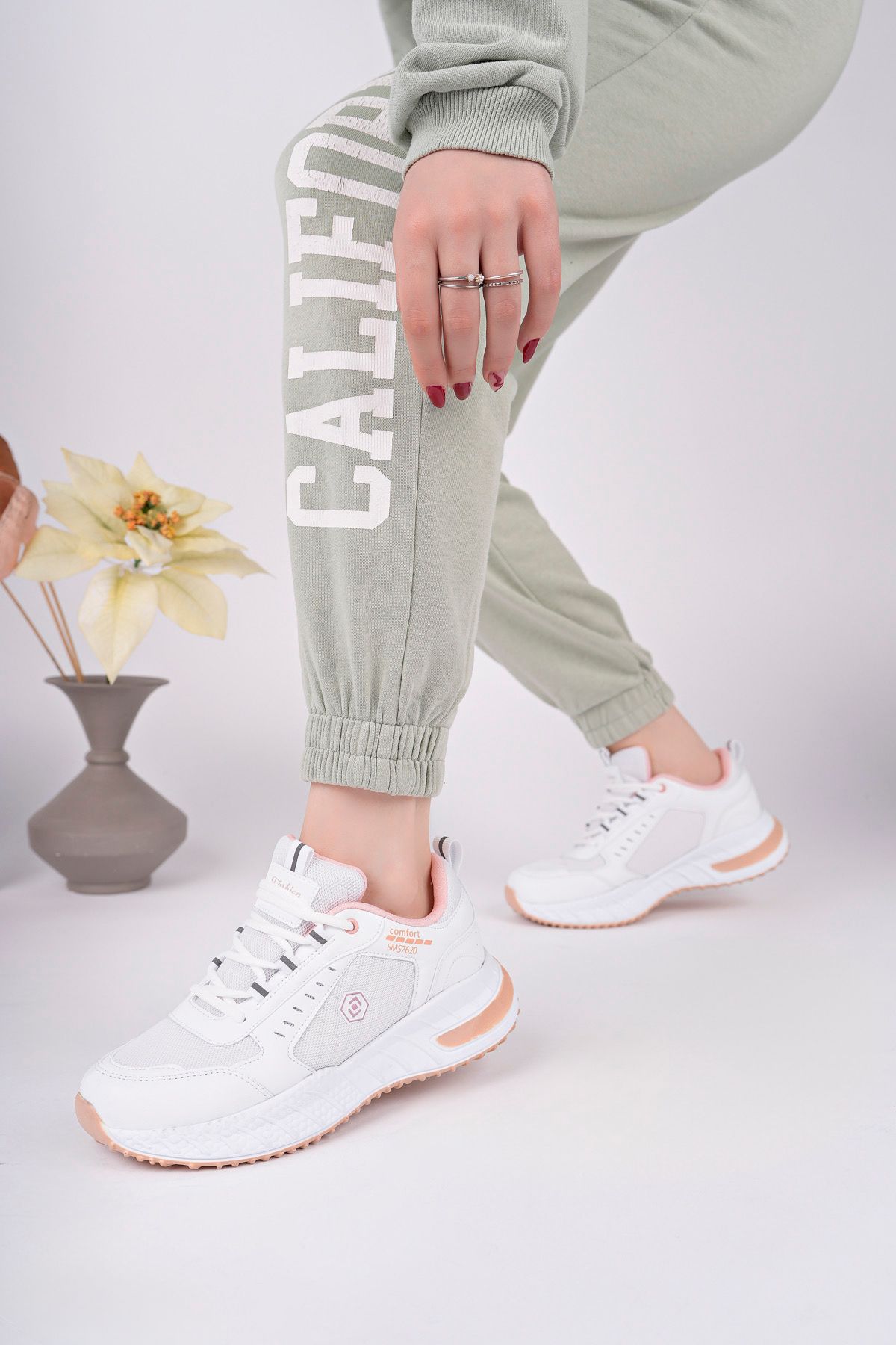 7620 ORTAPEDİ SNEAKER AYAKKABI - Görsel 2