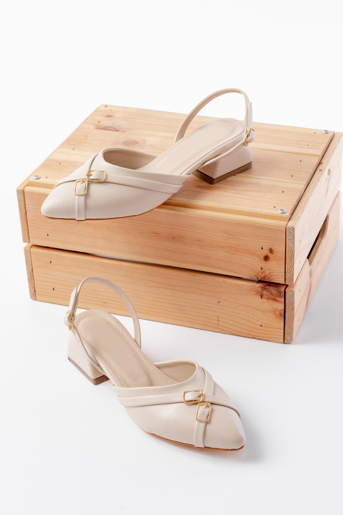 Gabriel Bej Çapraz Tokalı (4 cm Topuklu) Sivri Burun Babet Ayakkabı - Görsel 4