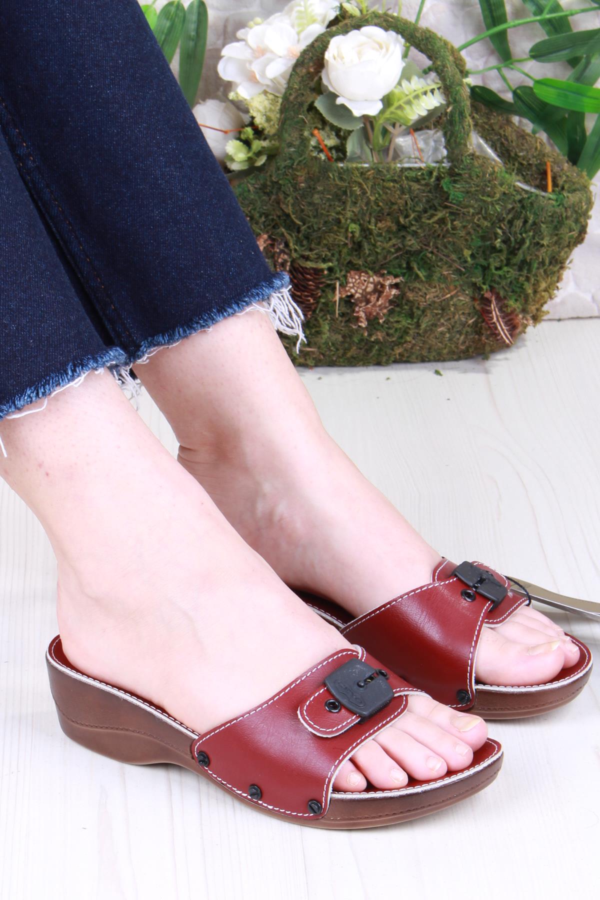 Minelli Topuklu Kırmızı Ortapedik Dolgu Topuk Kadın Terlik - Görsel 2