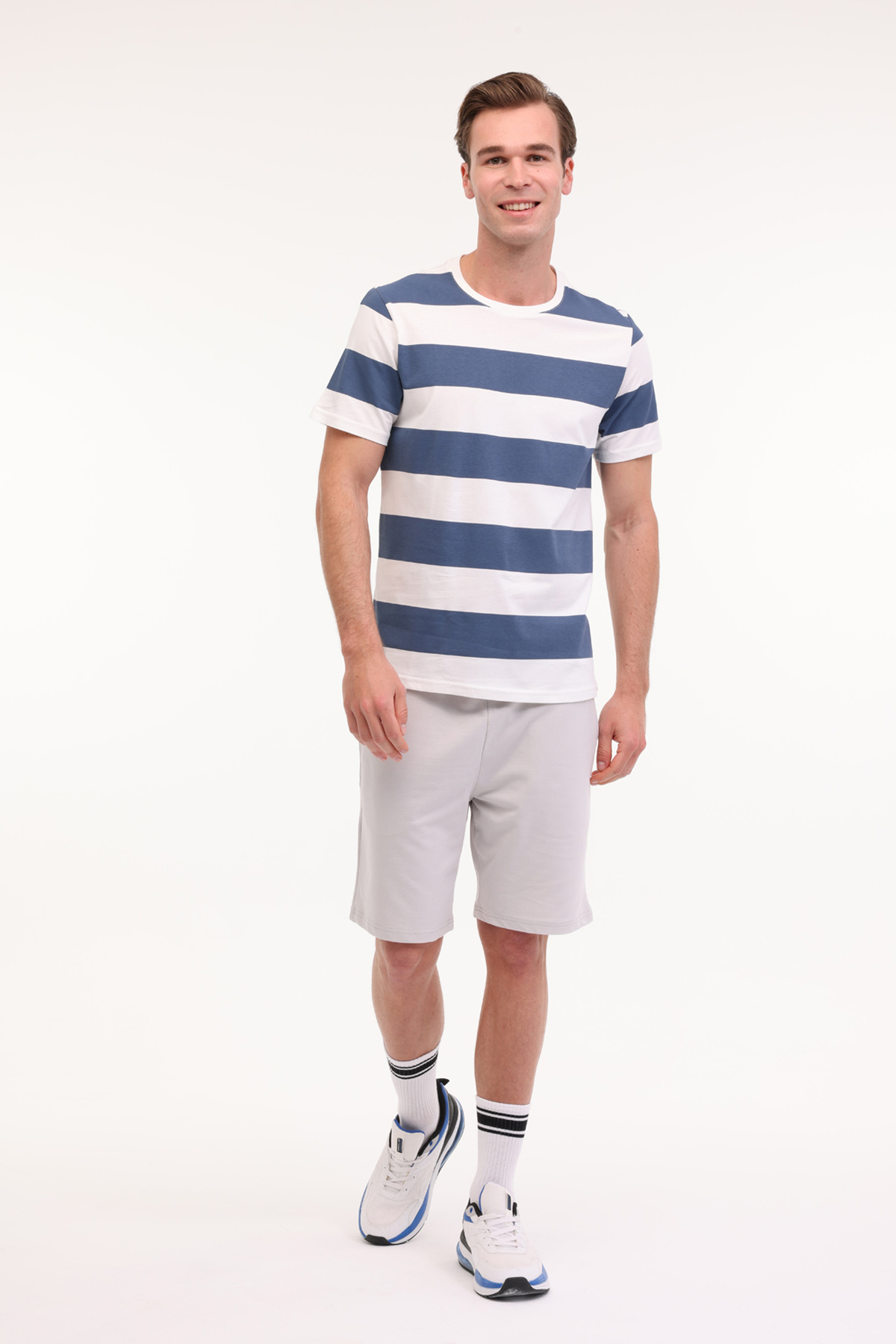 https://floimages.mncdn.com/media/catalog/product/25-05/20/101938812_m3.JPG