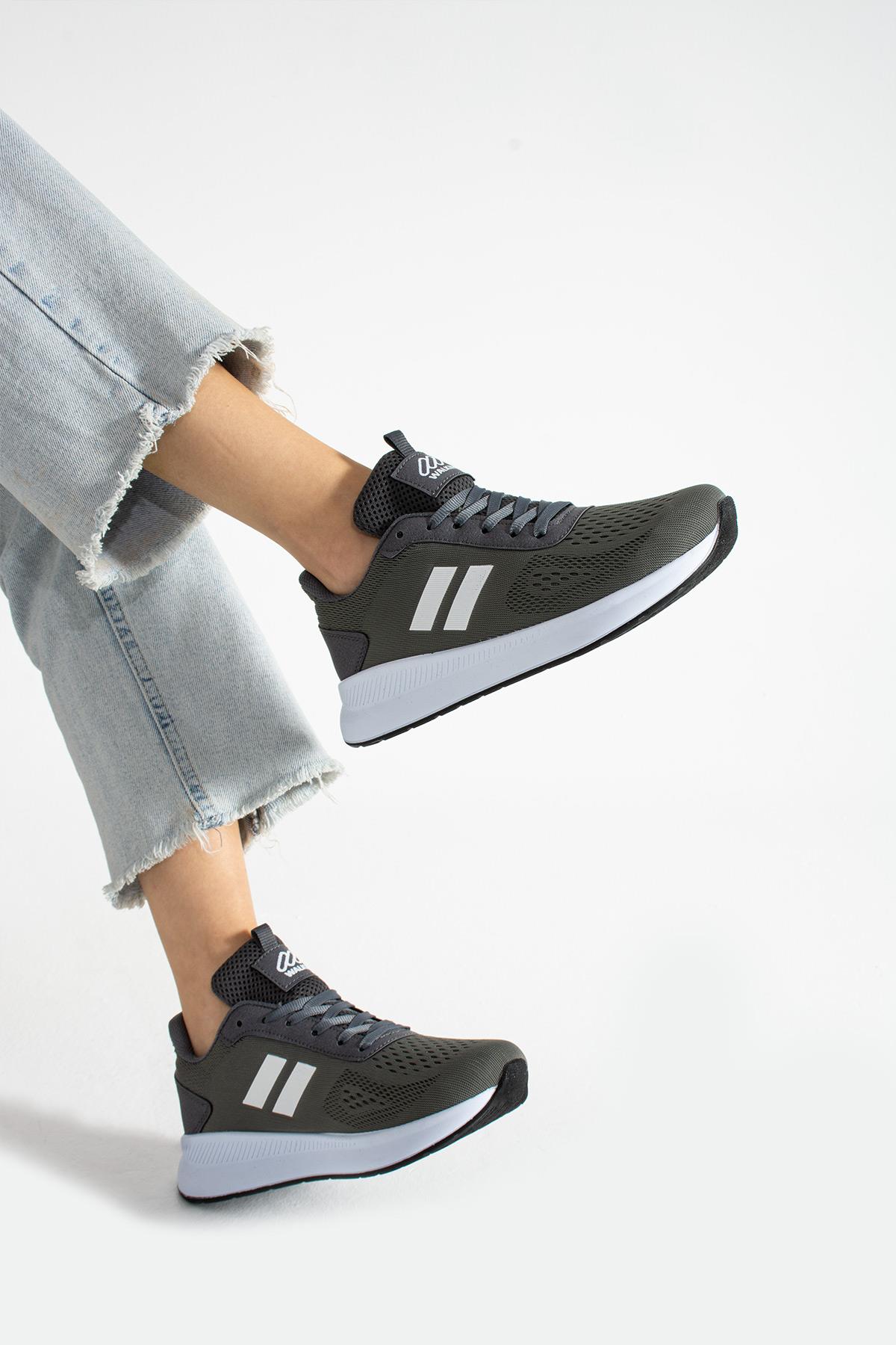 Kadın Sneaker Ayakkabı Hava Alan Konforlu ve Esnek Kullanışlı Hava Alan Ortapedik Spor Ayakkabı - Görsel 2