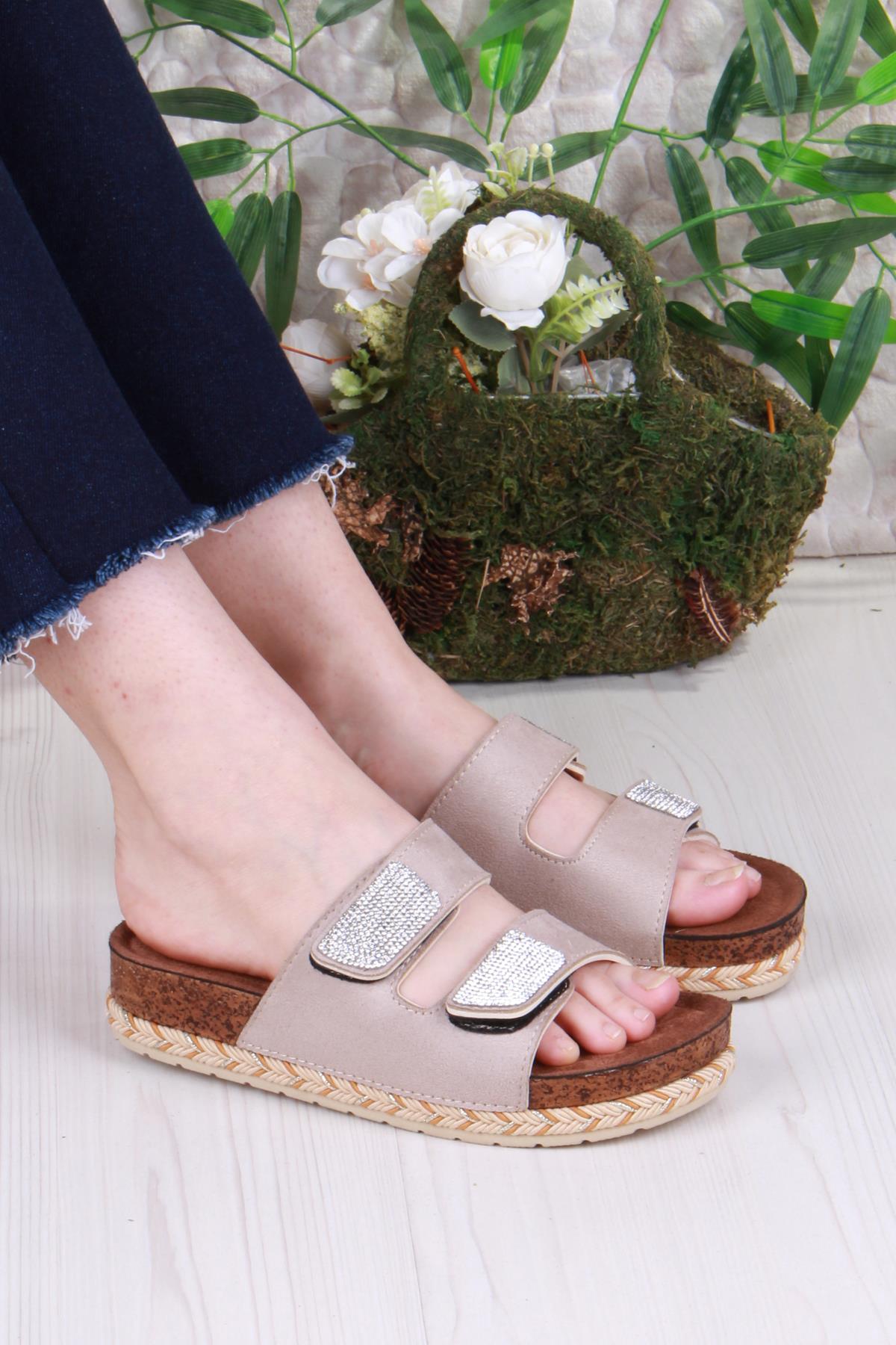 Pienn 20064 Anatomik Rahat Taşlı Çift Bantlı Cırtlı Kadın Terlik - Görsel 2