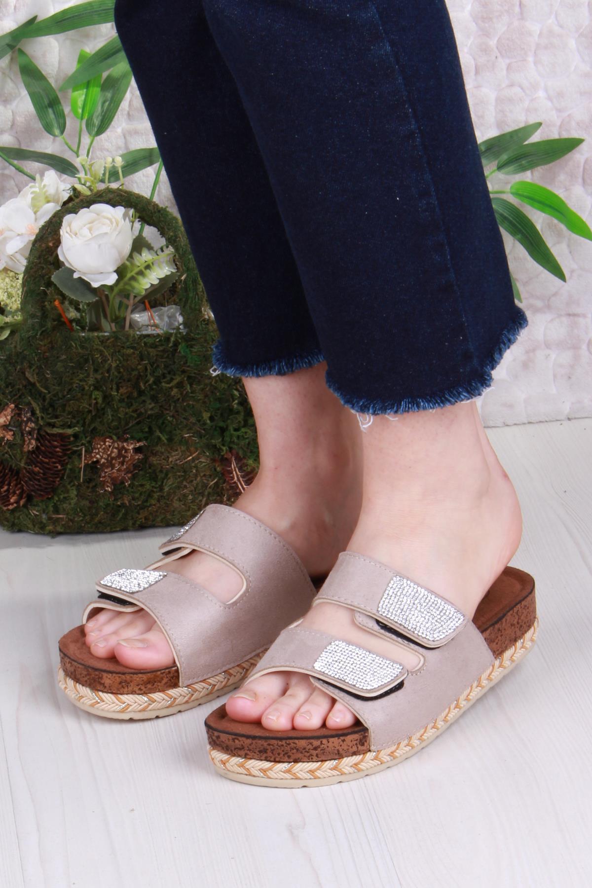 Pienn 20064 Anatomik Rahat Taşlı Çift Bantlı Cırtlı Kadın Terlik - Görsel 3