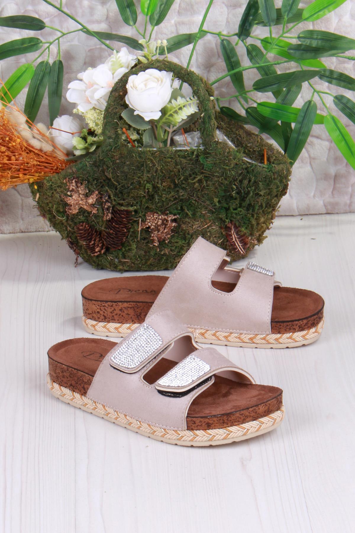 Pienn 20064 Anatomik Rahat Taşlı Çift Bantlı Cırtlı Kadın Terlik - Görsel 4