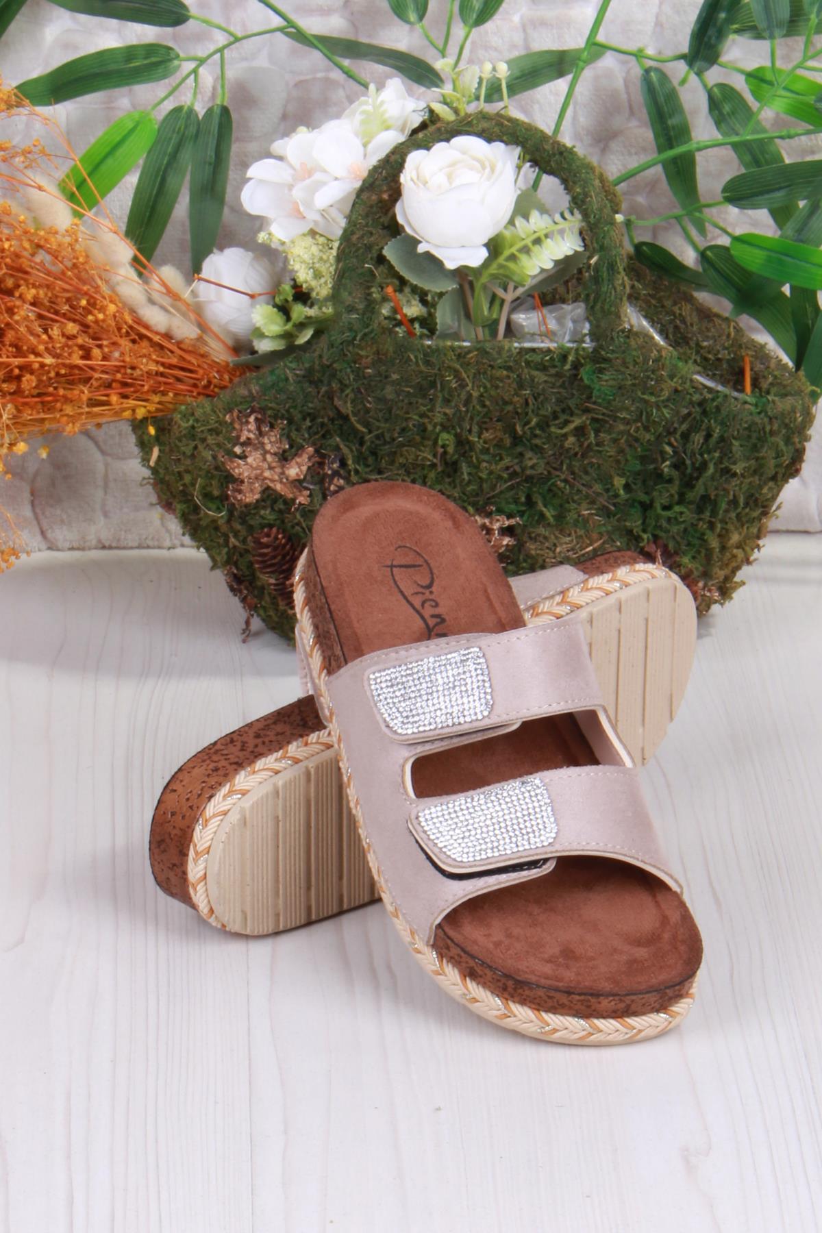 Pienn 20064 Anatomik Rahat Taşlı Çift Bantlı Cırtlı Kadın Terlik - Görsel 5