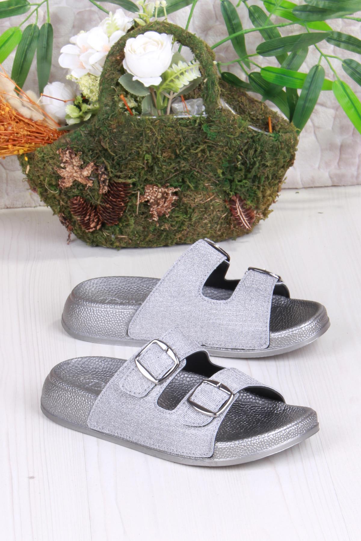 01108 Pienn Anatomik Esnek Rahat Simli Baskılı İki Tokalı Kadın Terlik - Görsel 4