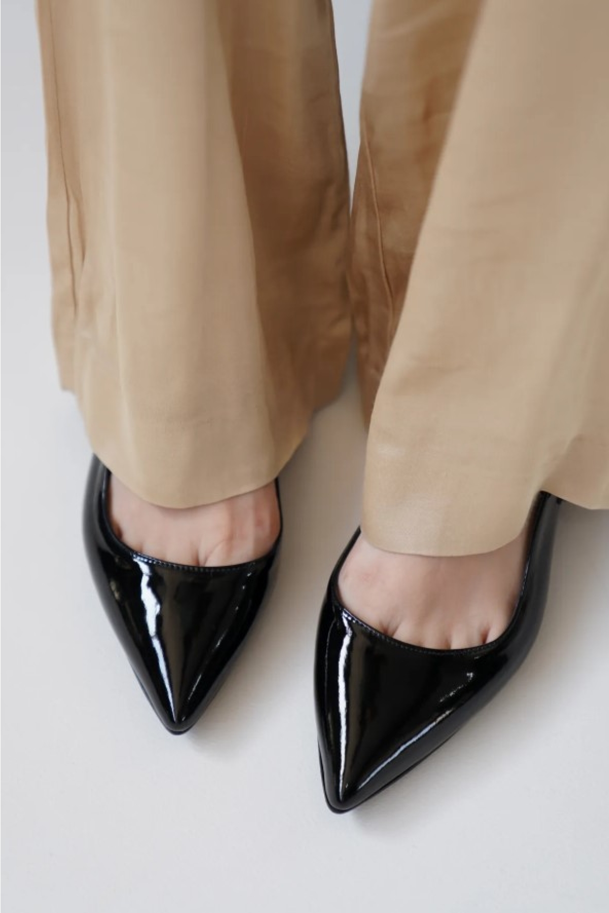 Toka Detaylı Topuklu Arkası Açık Klasik Kadın Topuklu Ayakkabı Ayakkabı - Görsel 4