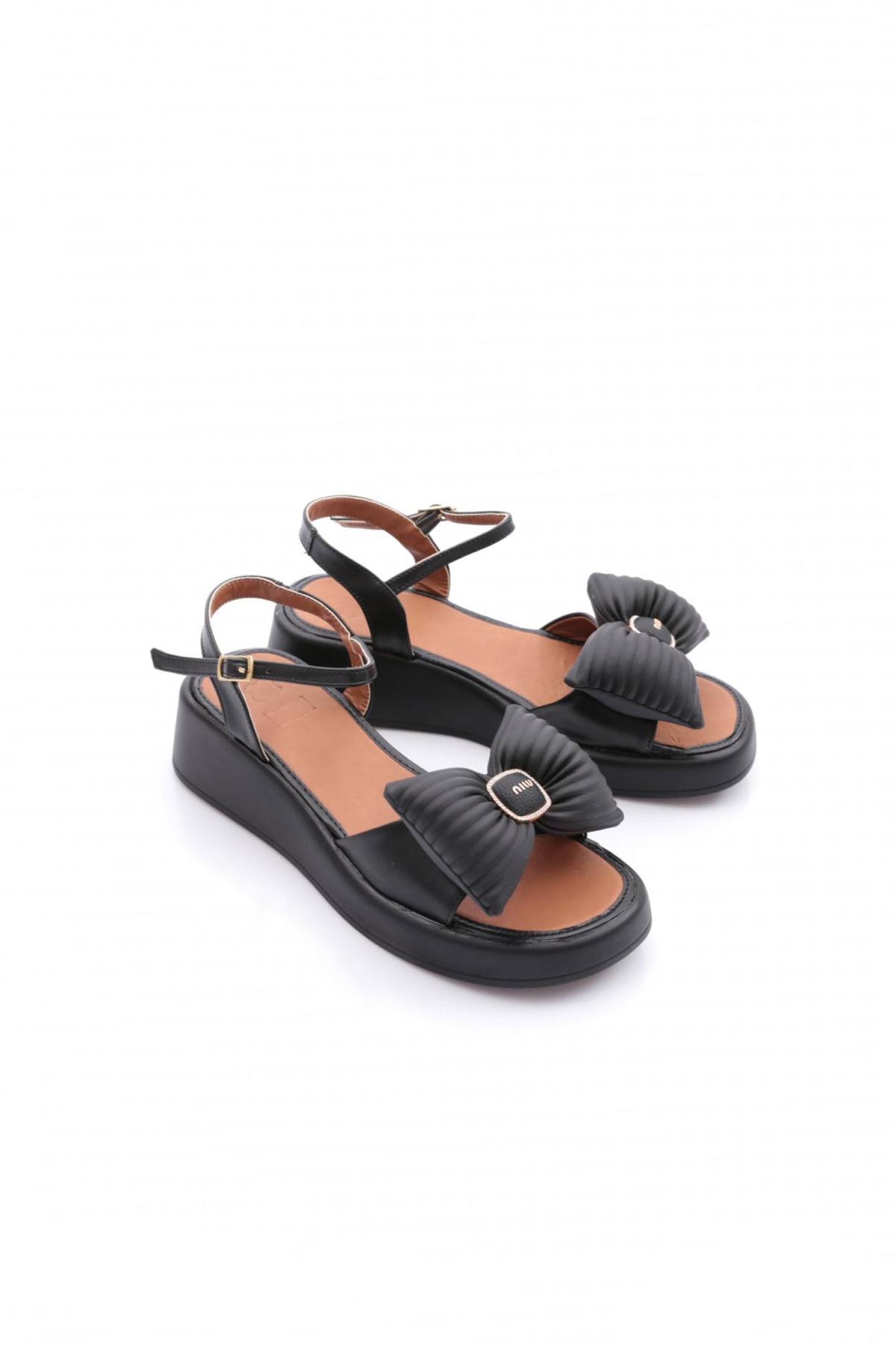7001 Kadin Fiyonk Detayli Sandalet - Görsel 3