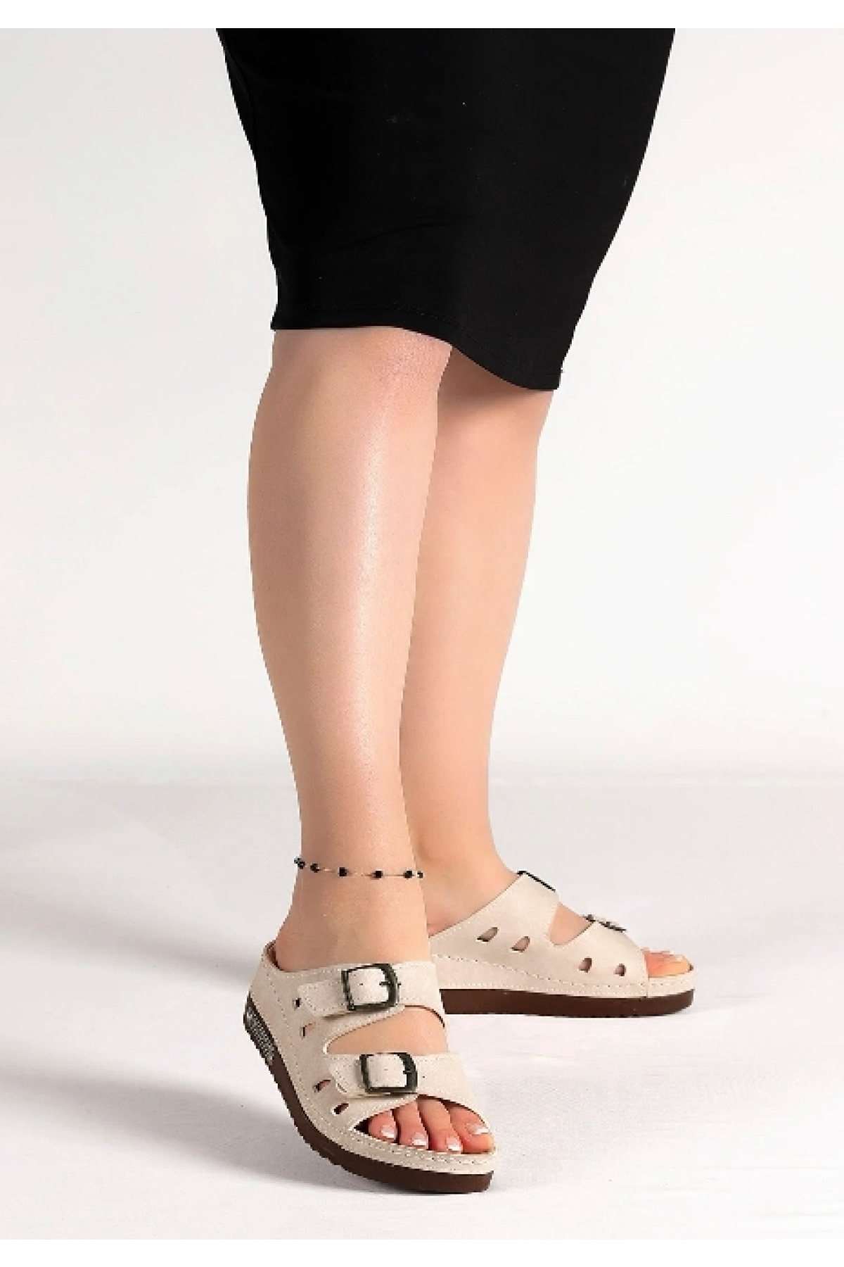 07-043 D.r Tavsiyeli Ortapedik Kadın Terlik - Görsel 3