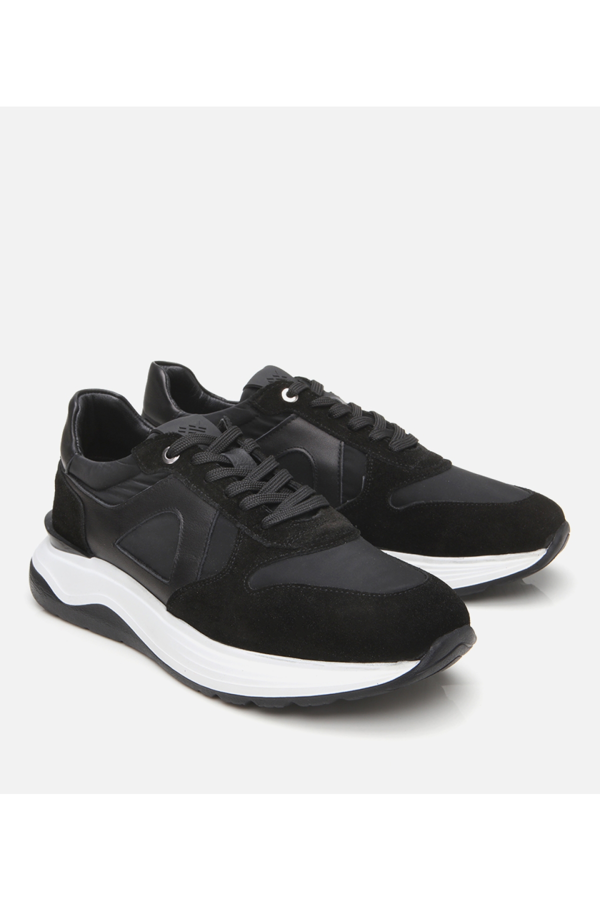 Erkek Süet Deri Siyah Hafif Tabanlı Spor Ayakkabı - Görsel 3