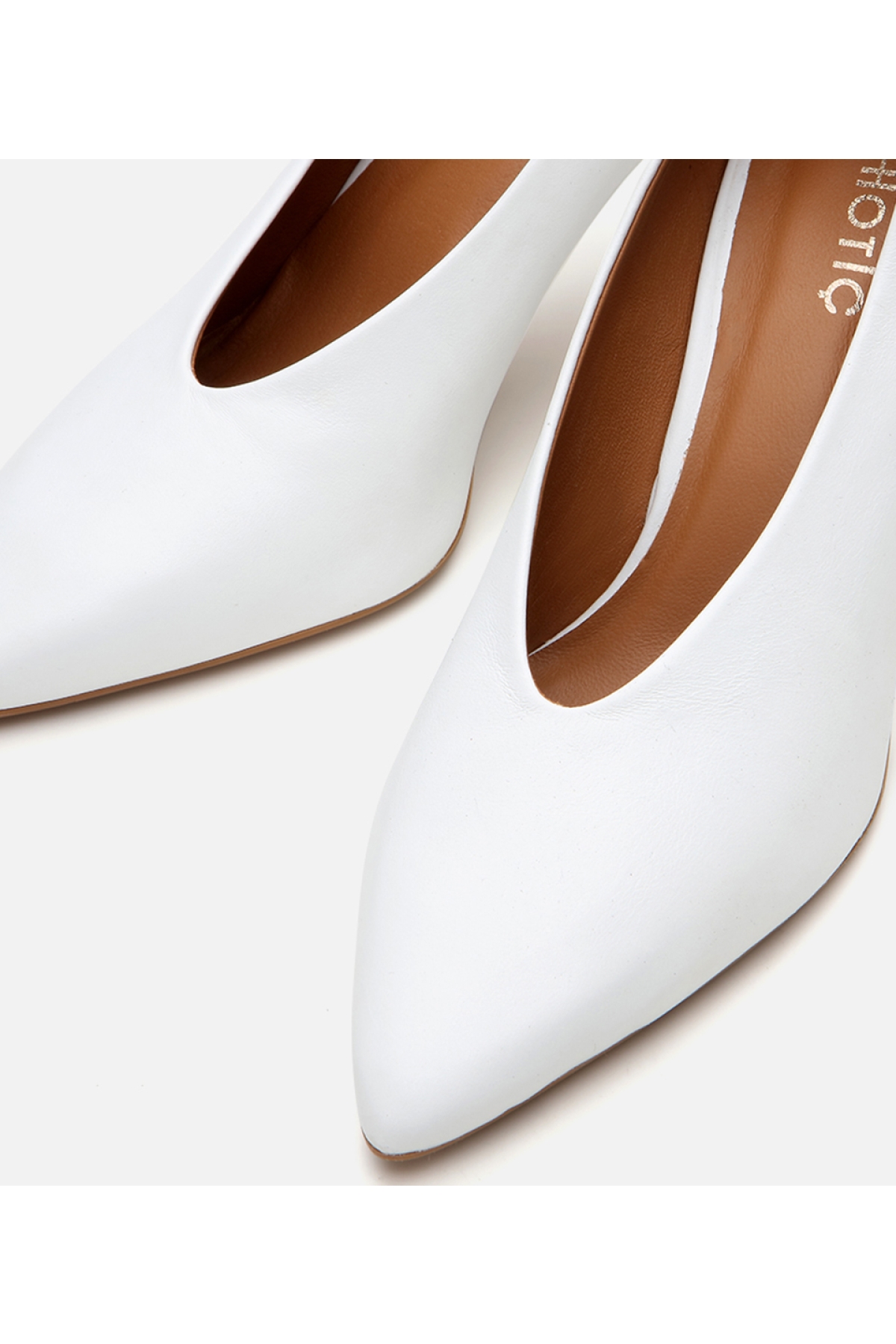 Kadın Deri Ekru Zincir Detaylı Stiletto - Görsel 4