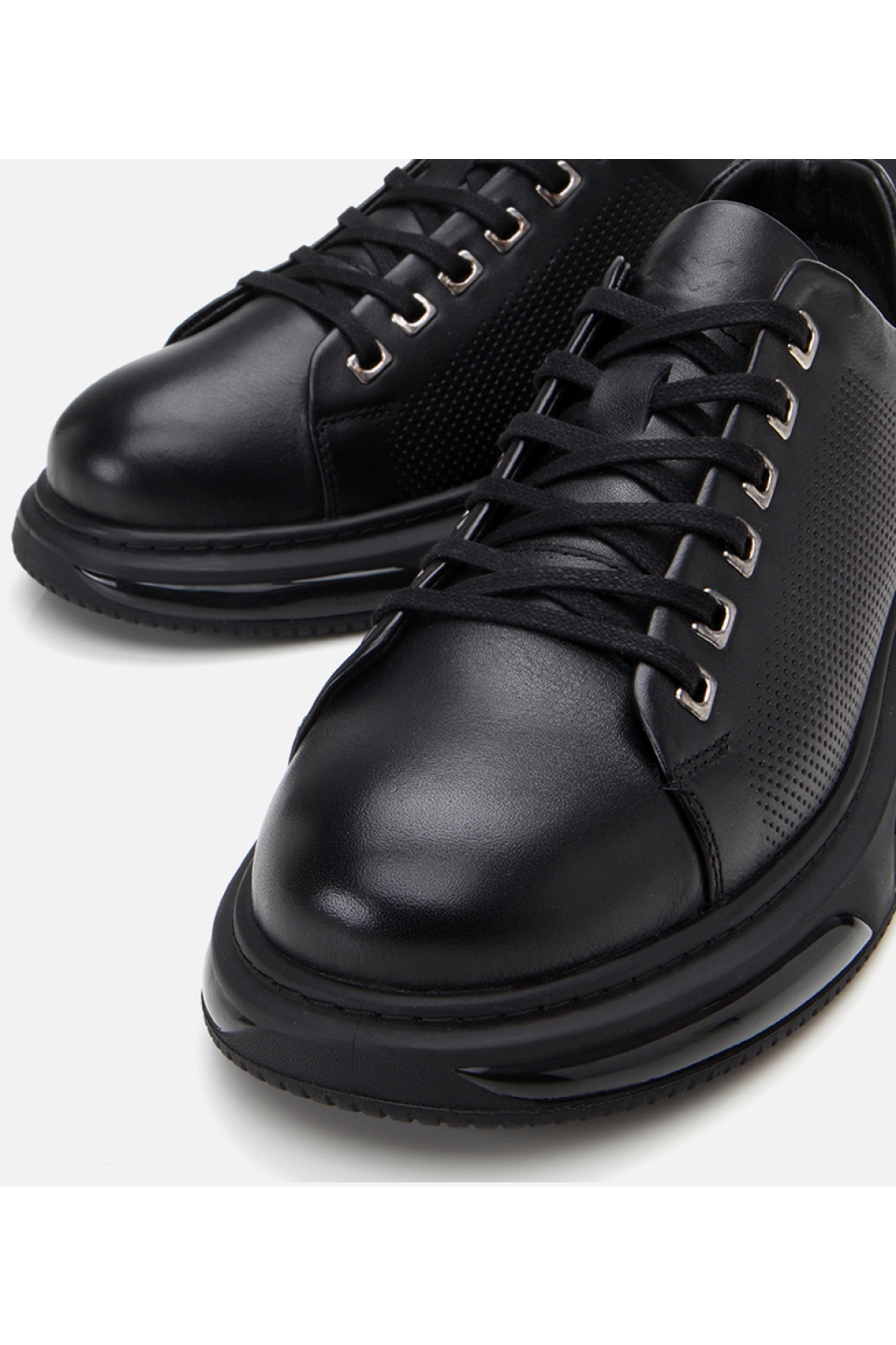 Erkek Deri Siyah Hafif Tabanlı Spor Ayakkabı - Görsel 4