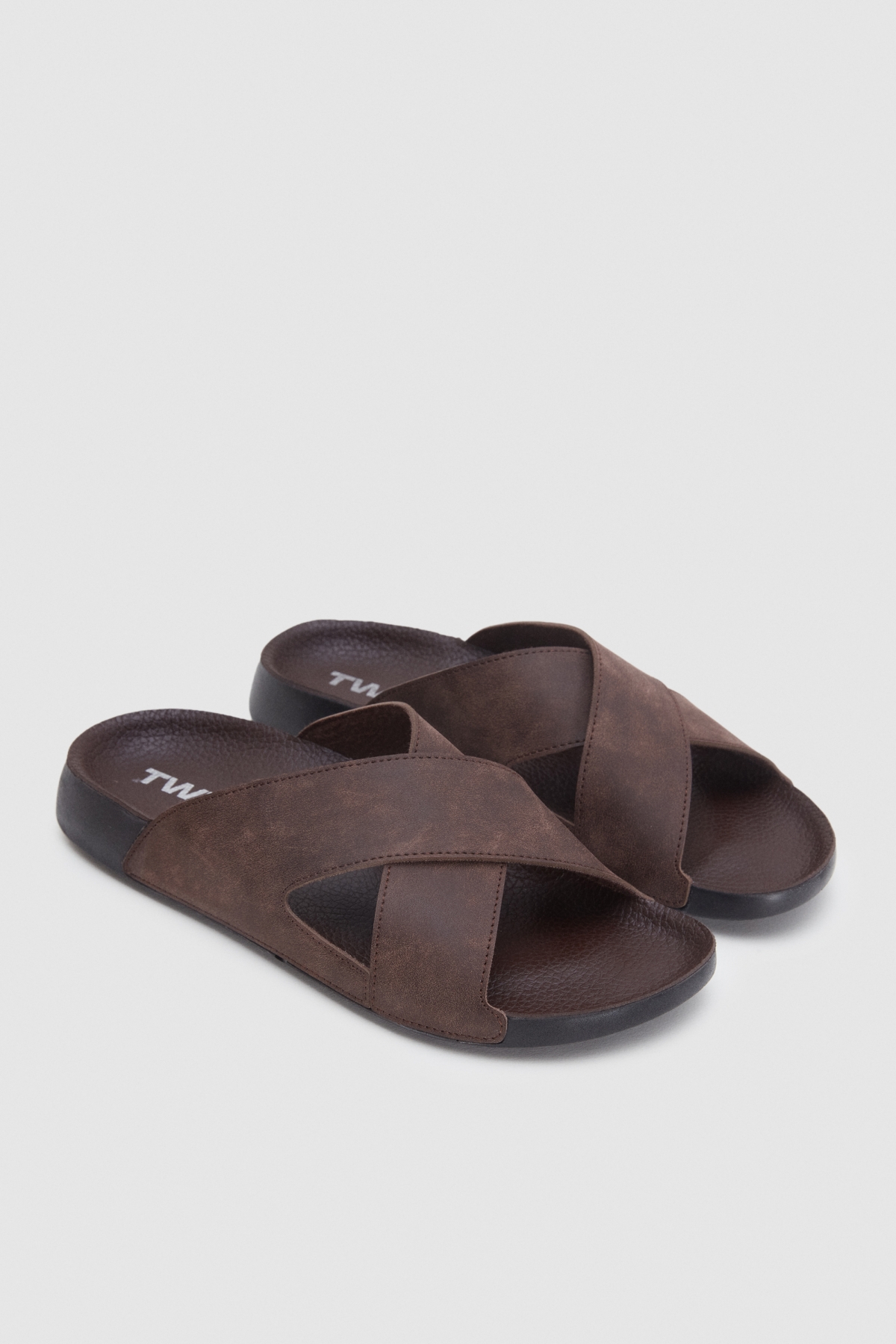 Kahverengi Çapraz Bant Terlik - Görsel 2