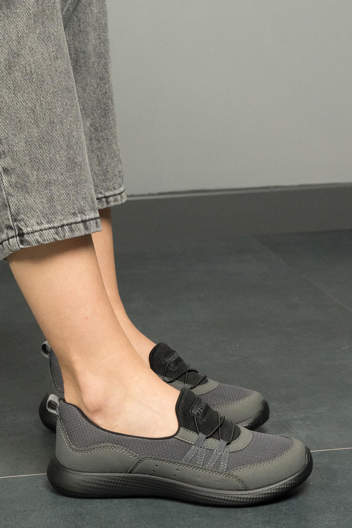 Kadın Spor Sneaker Babet Esnek, Yumuşak, Hafif, Günlük Ayakkabı Füme Siyah - Görsel 6