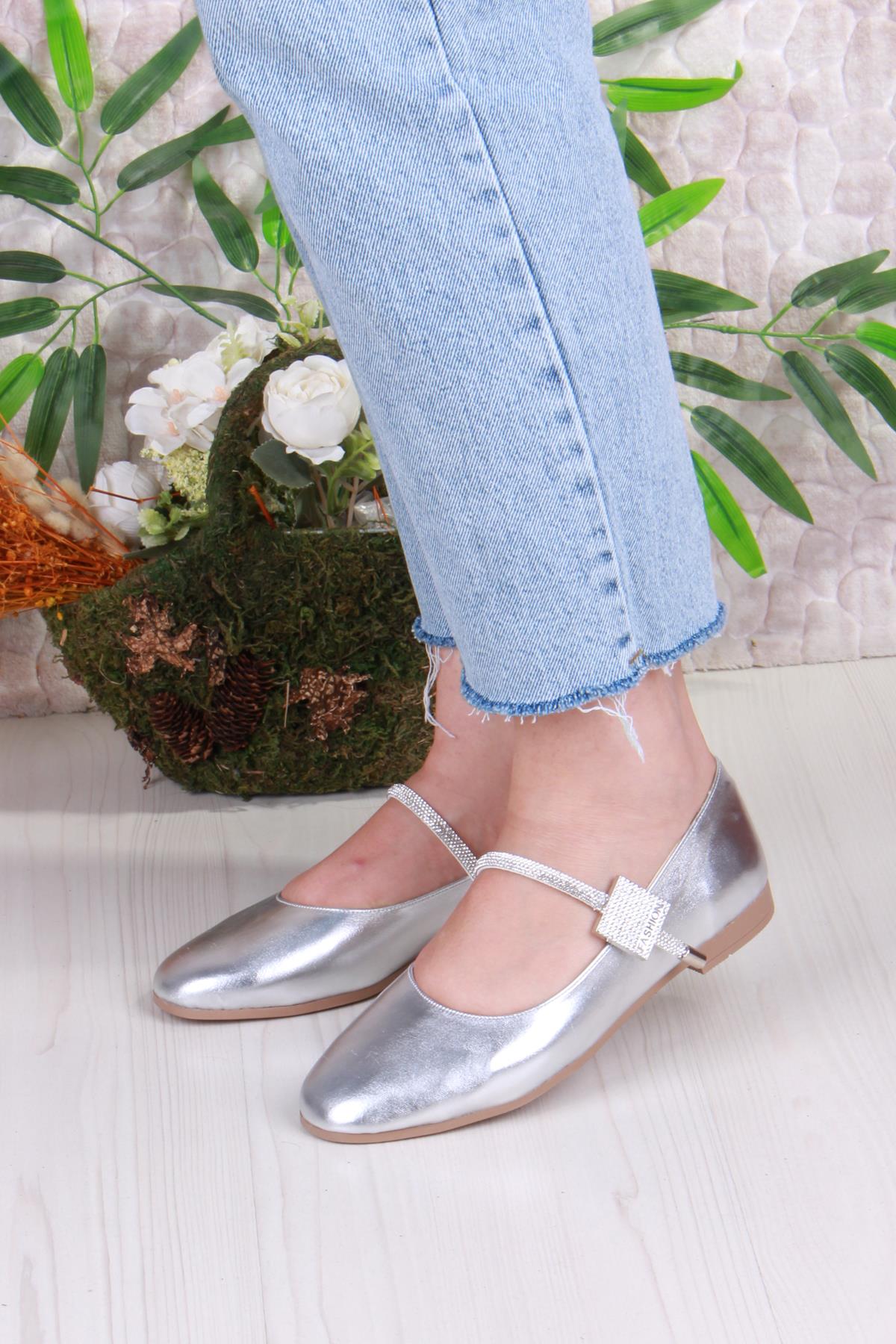 01-625 Soft Taş Toka Detaylı Rahat Kadın Babet - Görsel 3