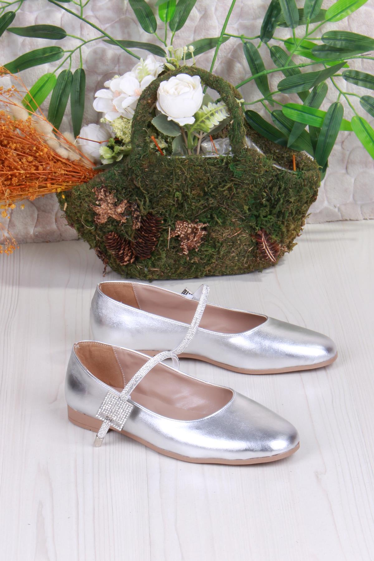 01-625 Soft Taş Toka Detaylı Rahat Kadın Babet - Görsel 4