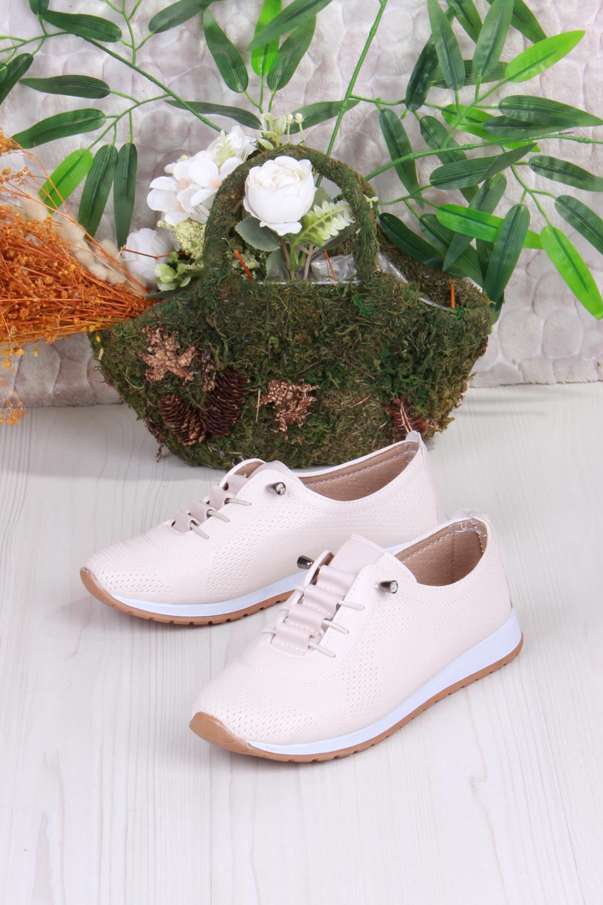 2035 Lara Com Baskı Detaylı Lastik Bağçıklı Kadın Ayakkabı - Görsel 5