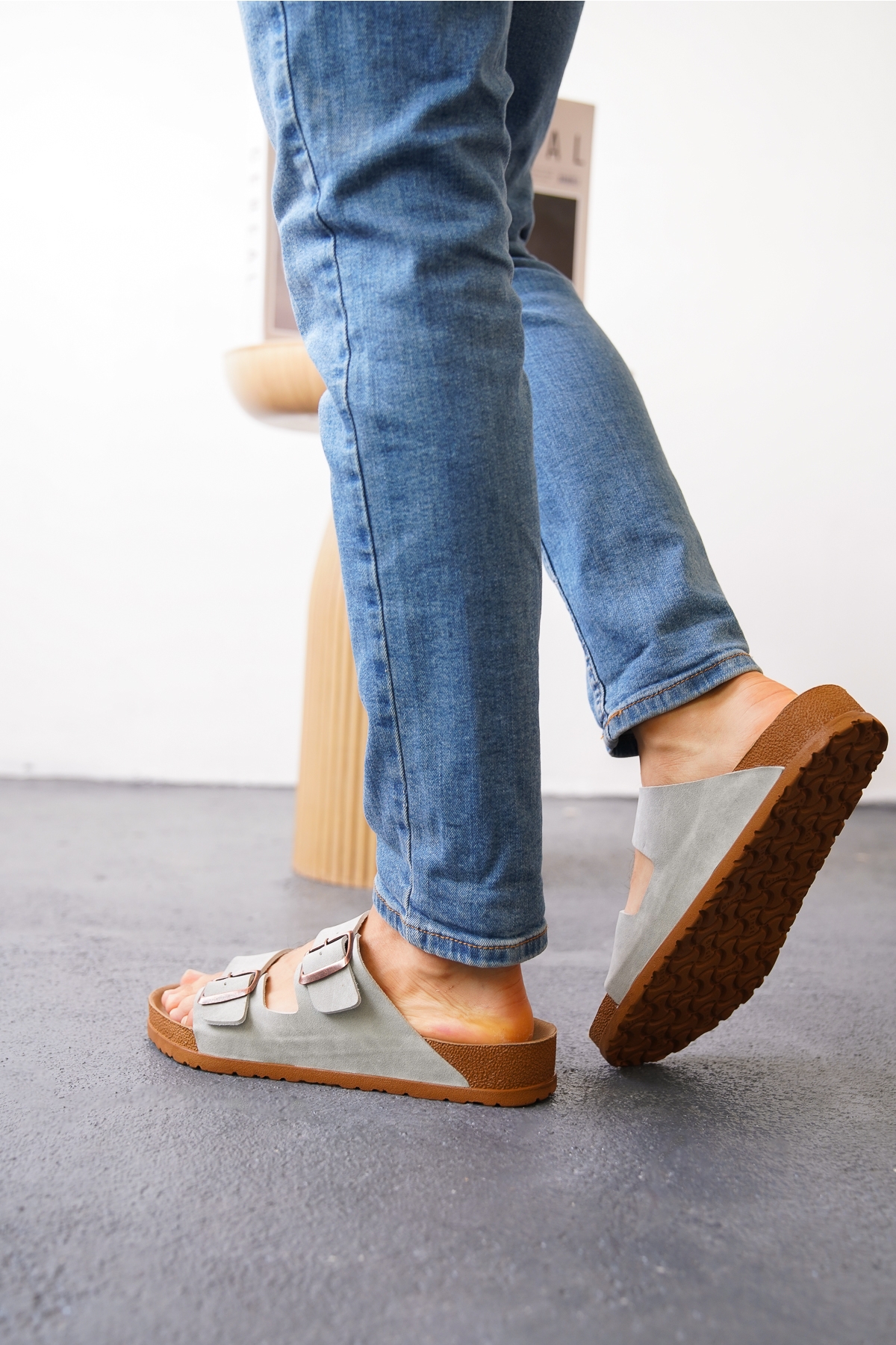 Arizona Günlük Ortopedik Unisex Çift Tokalı Terlik - Görsel 5