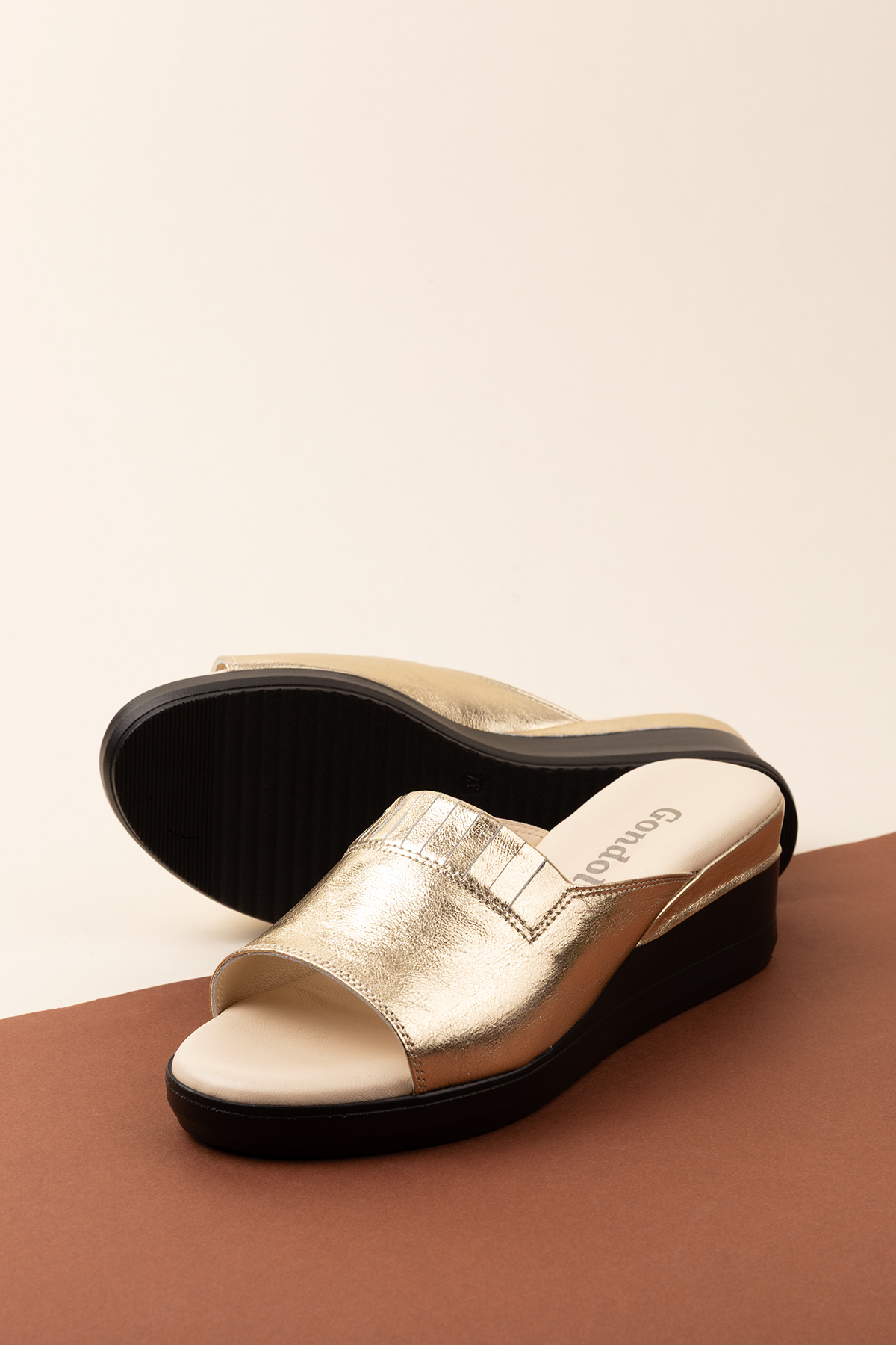 Gondol Hakiki Deri Ev Terliği özl.966 - Görsel 6