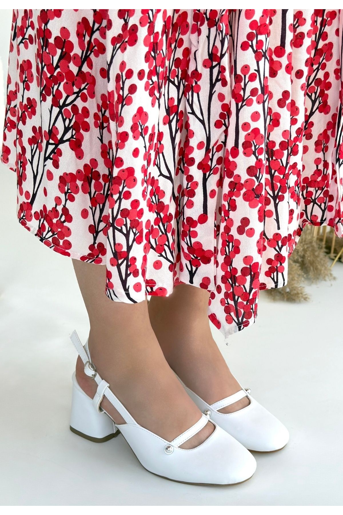 Beyaz Kadın Topuklu Ayakkabı - Görsel 3