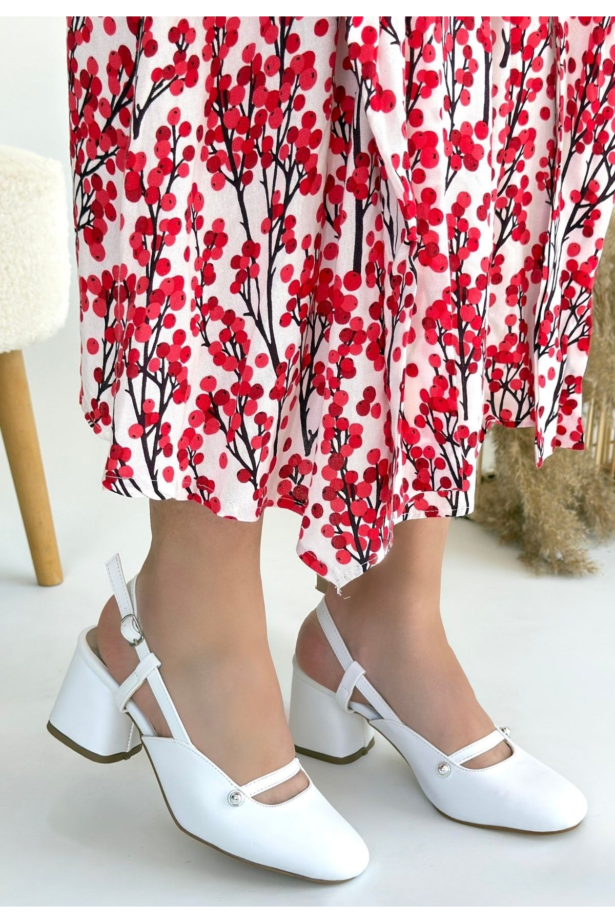 Beyaz Kadın Topuklu Ayakkabı - Görsel 4
