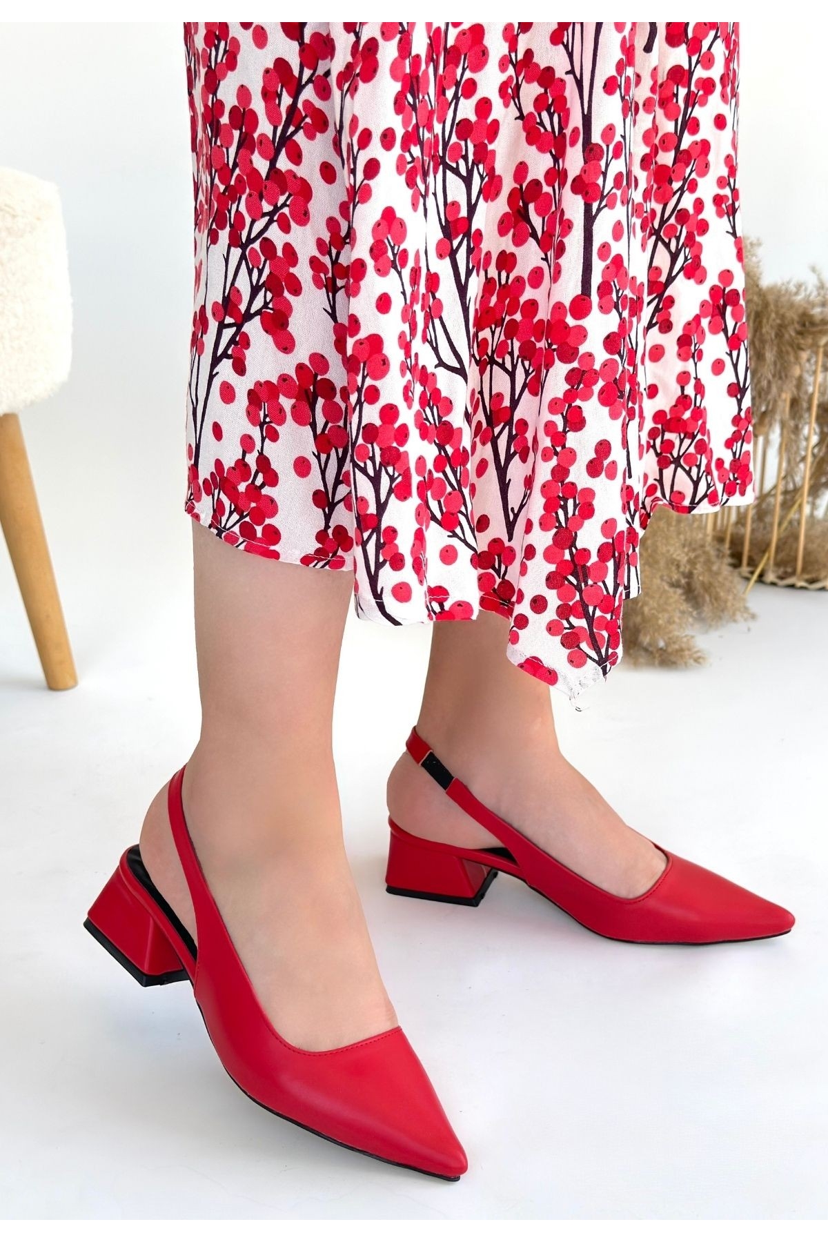 Kırmızı Kadın Topuklu Ayakkabı - Görsel 2