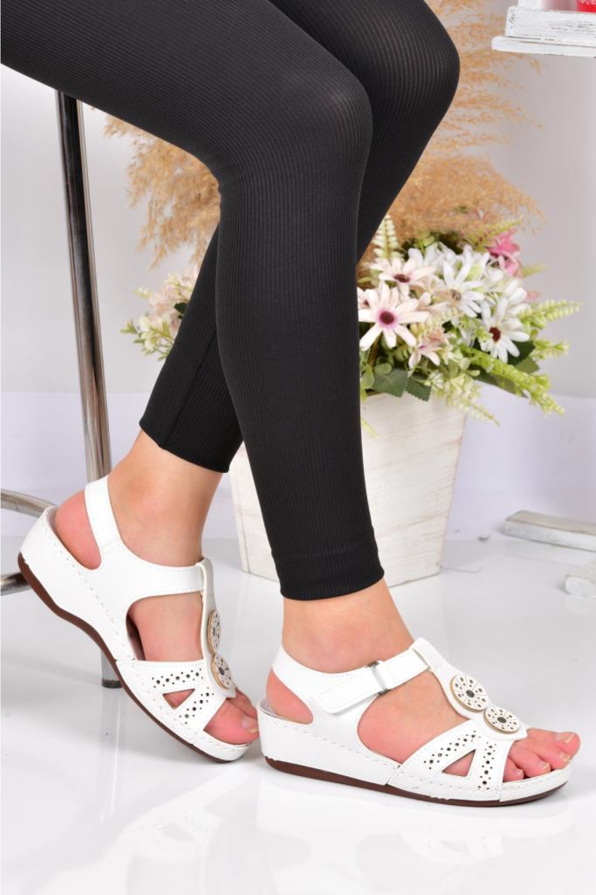 09-268 Orto pedik Kadın Günlük Sandalet - Görsel 3