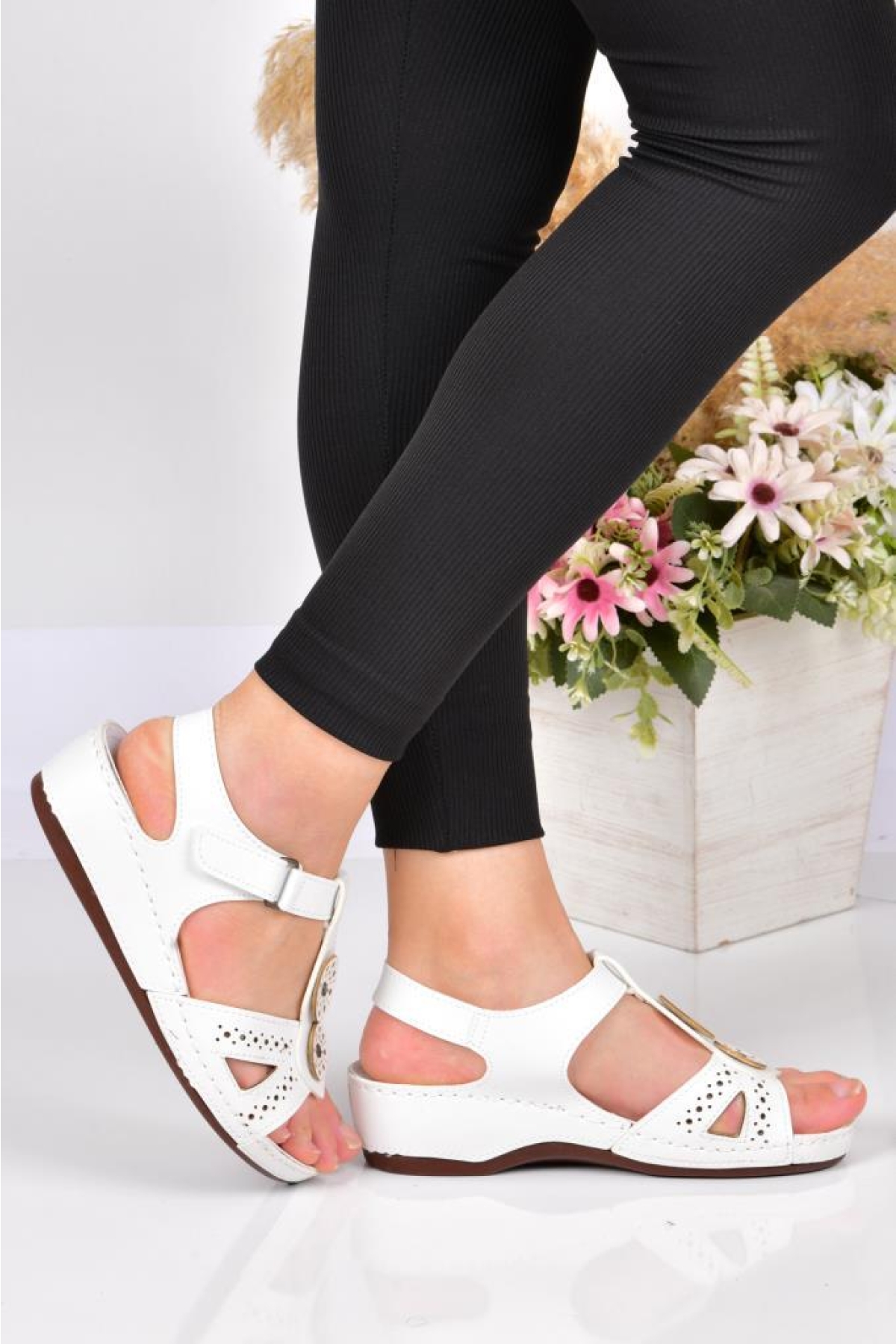 09-268 Orto pedik Kadın Günlük Sandalet - Görsel 4