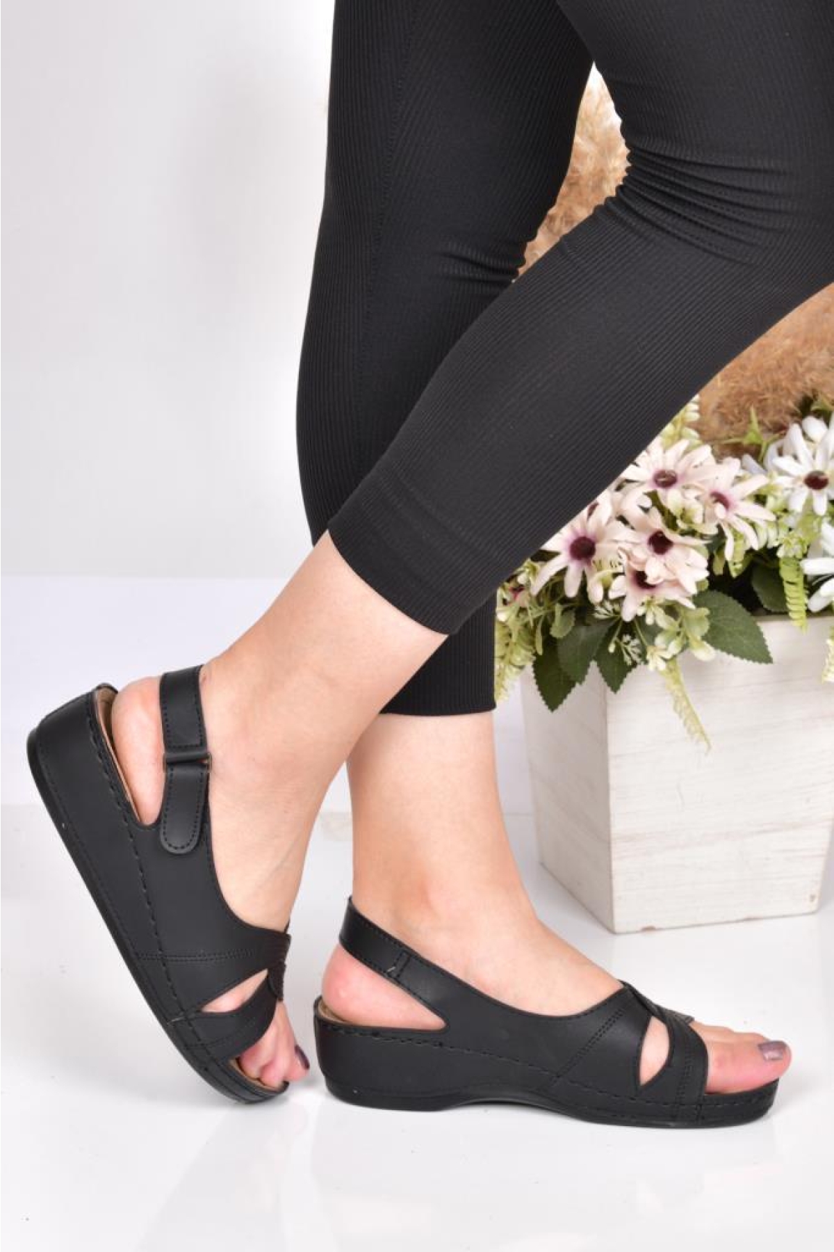 09-192 Orto Pedik Bayan Günlük Sandalet - Görsel 3