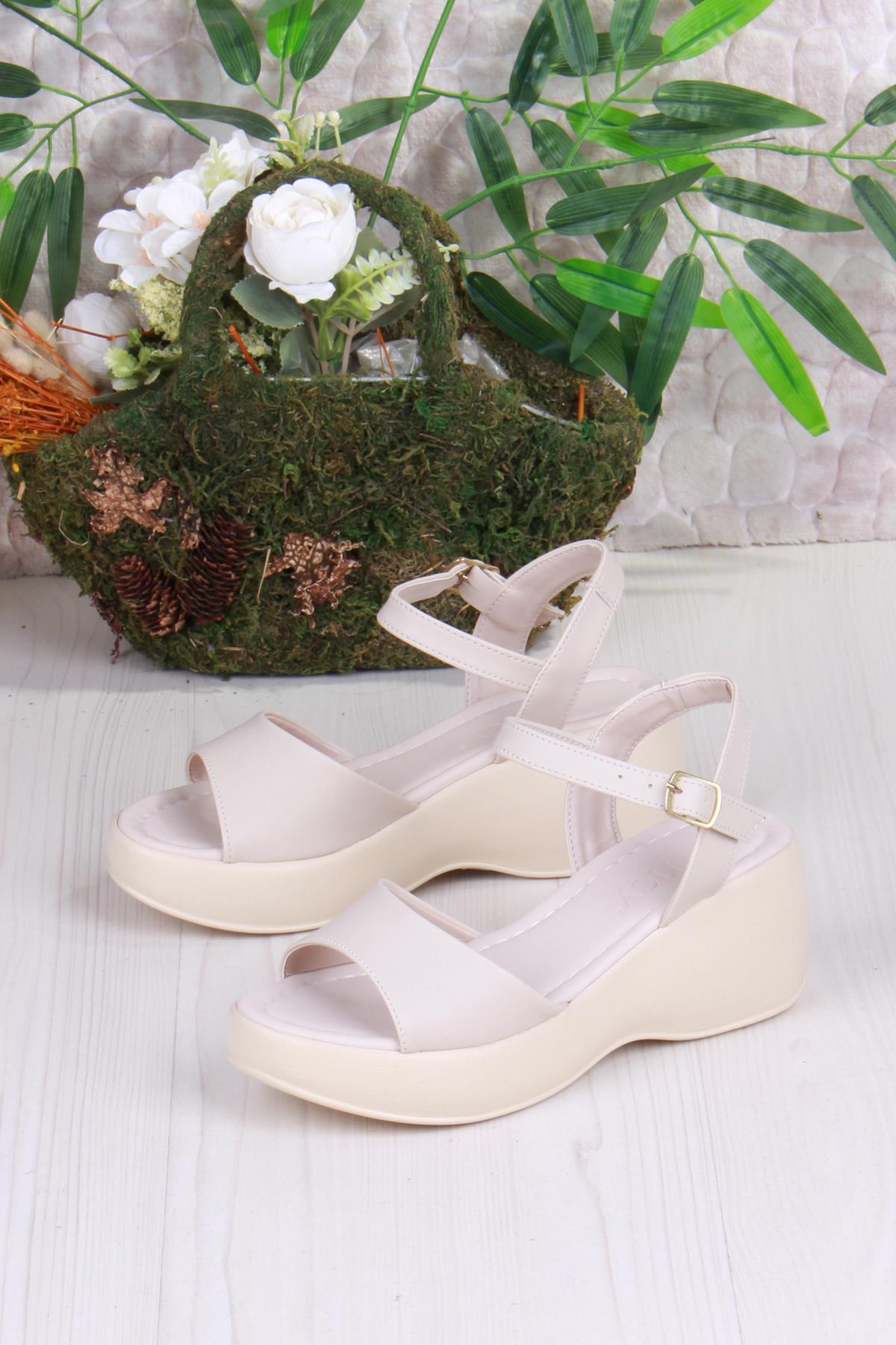 35400 Fancy Anatomik Rahat Toka Detaylı Dolgu Taban Kadın Sandalet - Görsel 5