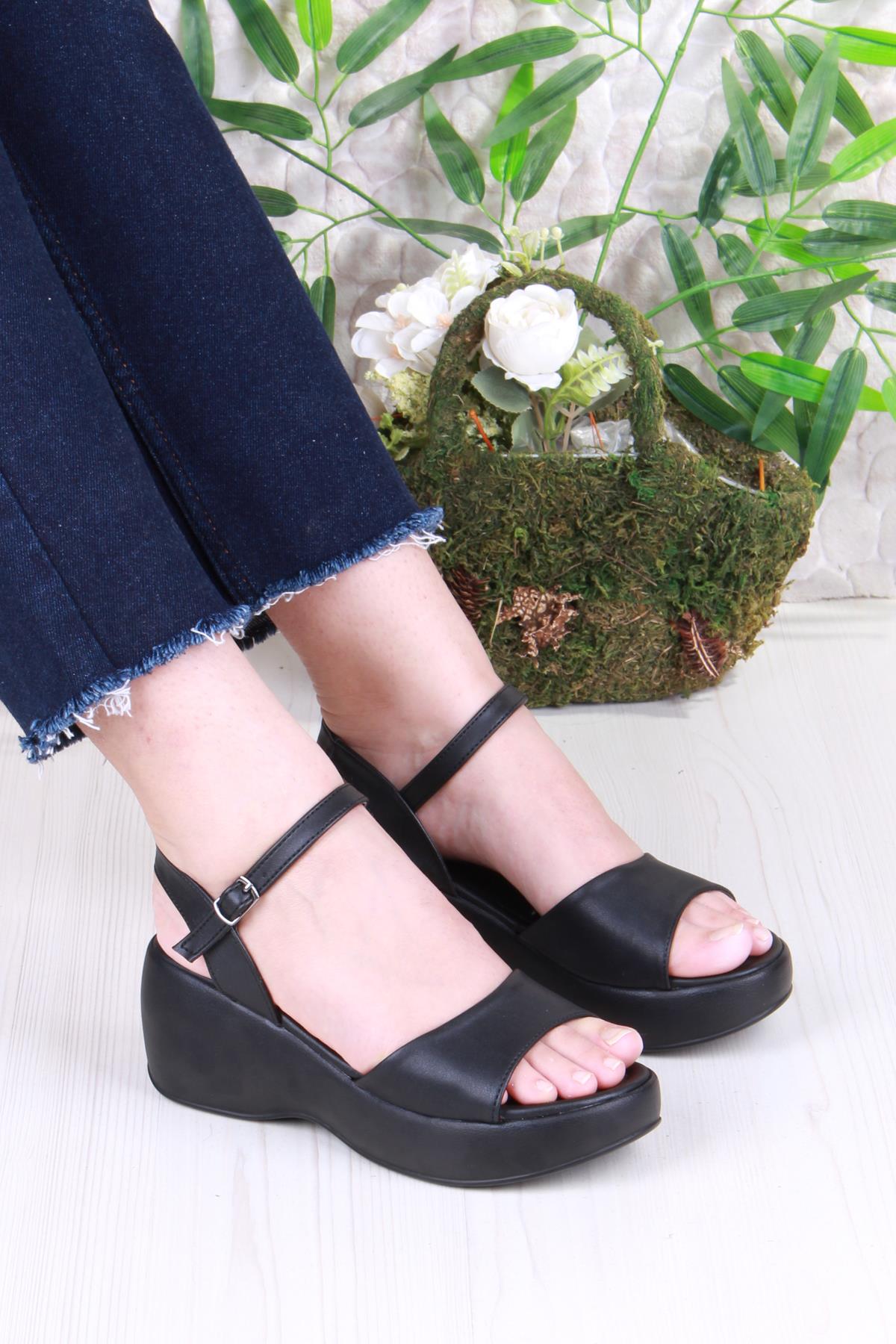 35400 Fancy Anatomik Rahat Toka Detaylı Dolgu Taban Kadın Sandalet - Görsel 2