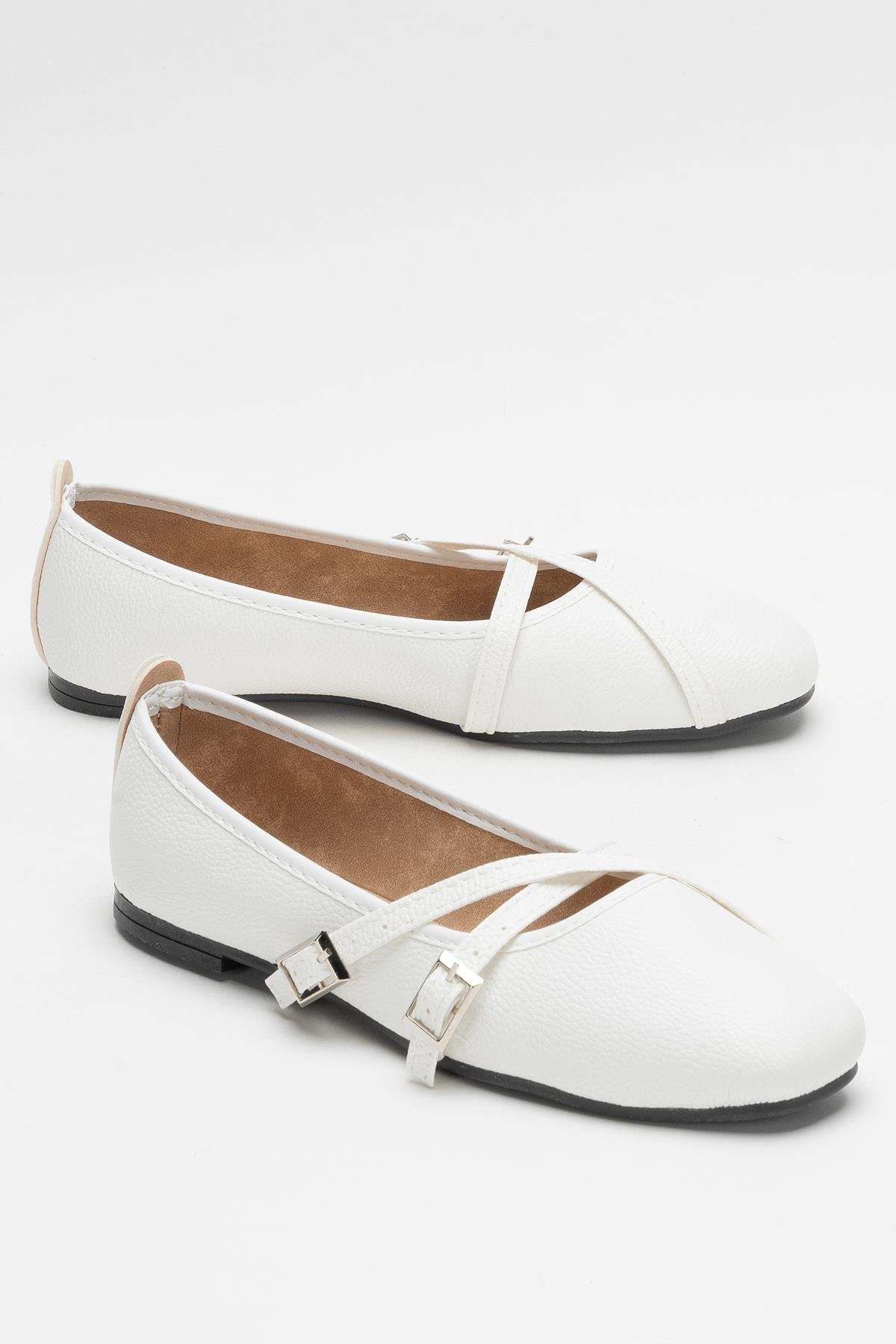Kadın Çapraz Çift Kemerli Babet Ayakkabı BEYAZ - Görsel 3