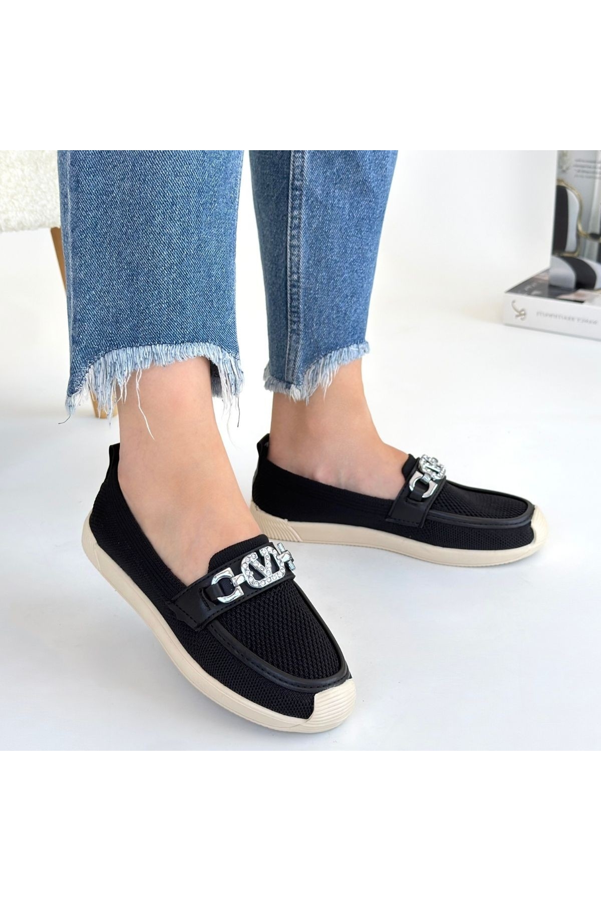 Siyah Triko Kadın Babet - Görsel 5