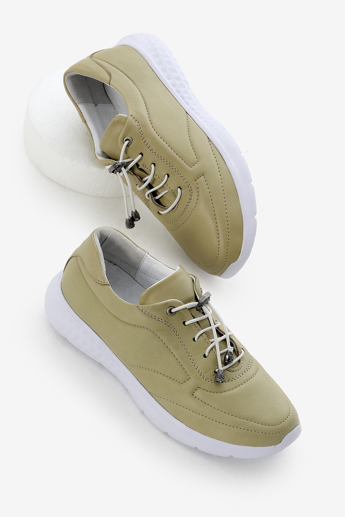 Kadın Yeşil Poli Taban Lastik Bağcıklı İçi Dışı Hakiki Deri Günlük Ayakkabı - Görsel 2